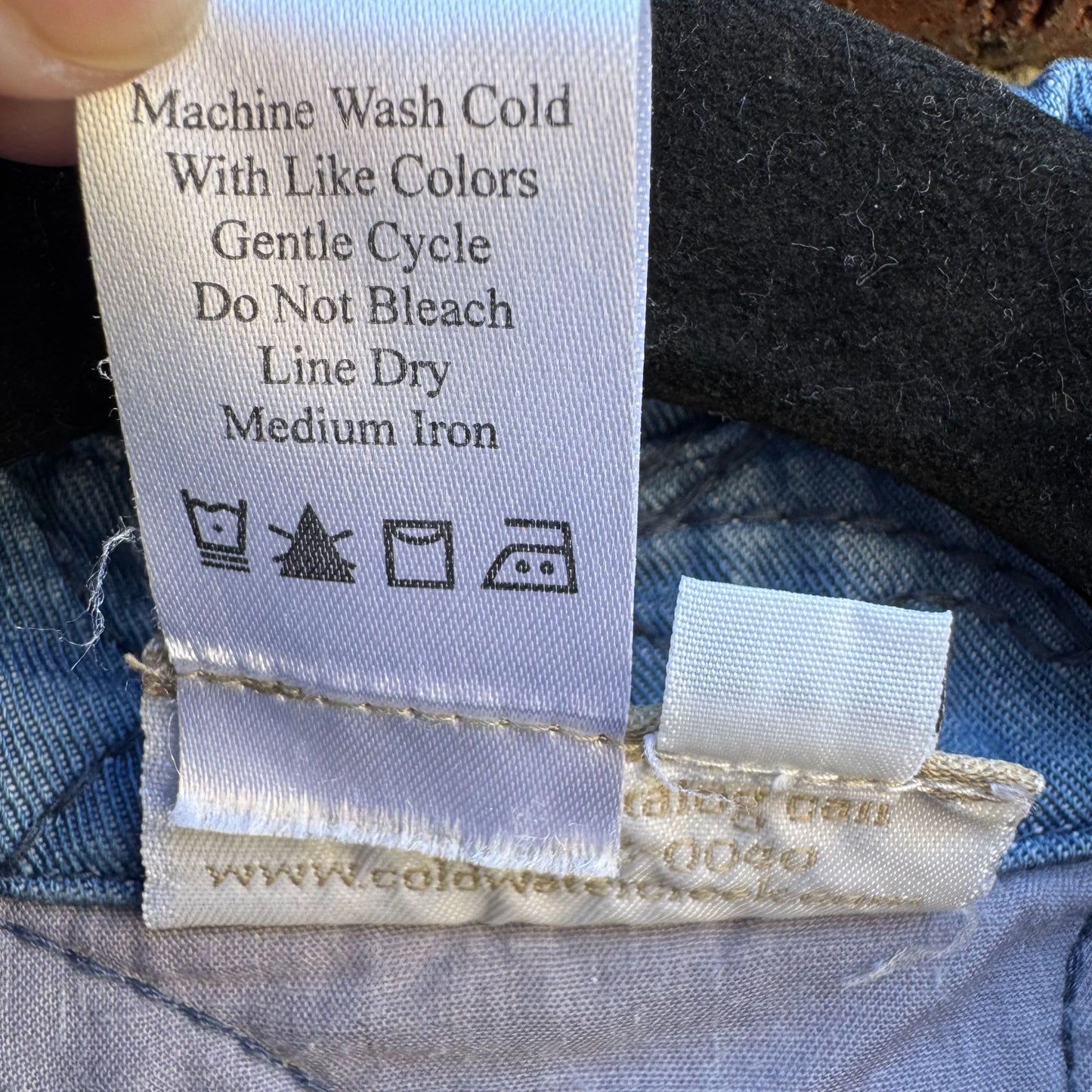 Coldwater Creek Vintage Quilted Jacket M Blue Paisley Design Button Front Jacket