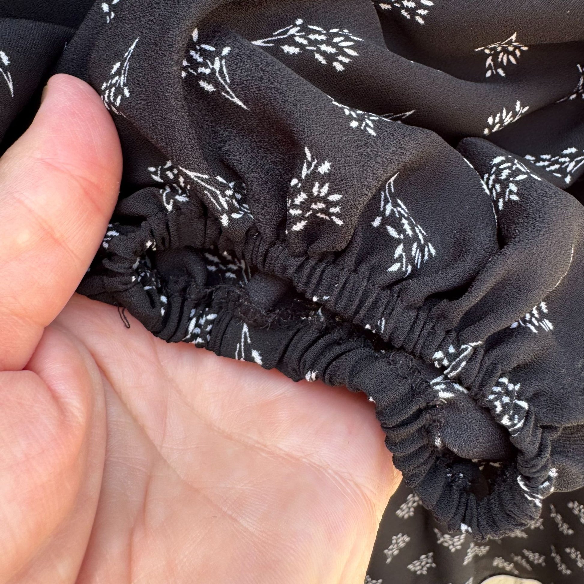 Max Studio Black Boho Long-Sleeve Lace-Up Floral Print Ruffle Trim Tassel Dress M