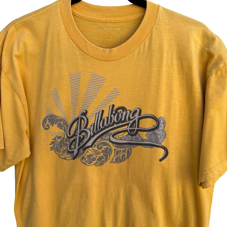 Billabong Vintage Mens Mustard Yellow Graphic T-Shirt Wave Sunburst Short Sleeve