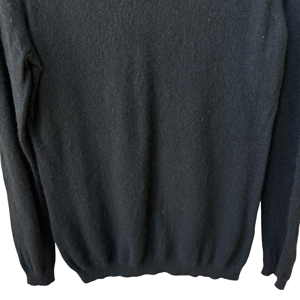Charter Club Luxury Cashmere Minimalist Preppy V-Neck Old Money Sweater Black M