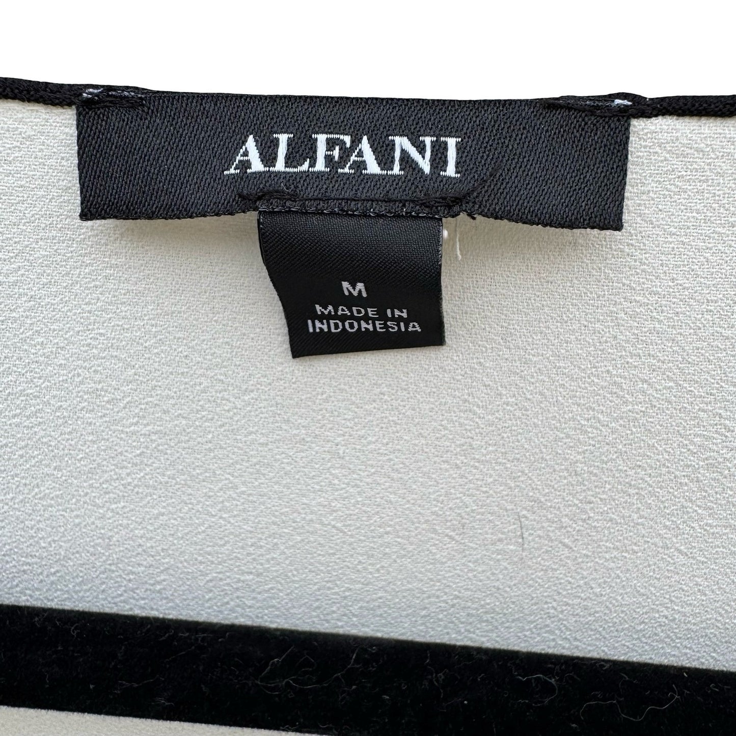 Alfani Womens White V-Neck Blouse Black Contrast Trim Bow Bell Cuff Medium NWT