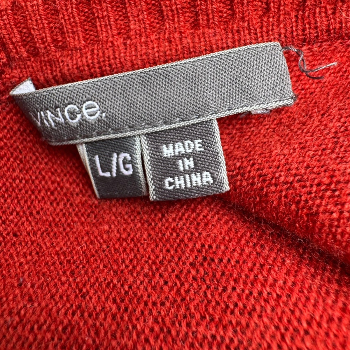 Vince 100% Cashmere Quiet Luxury Designer V Back Scoop Neck Sweater Tomato Red L