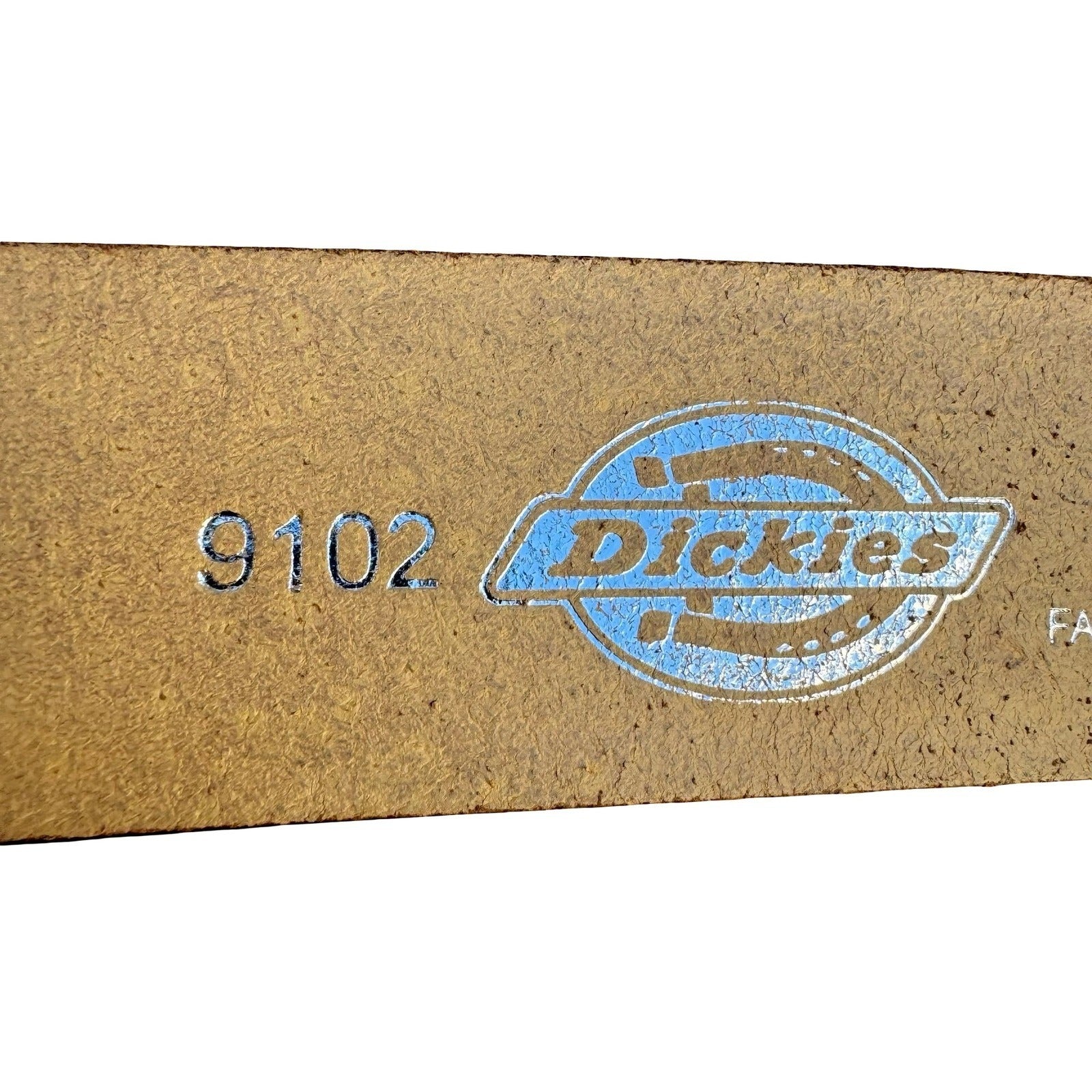 Dickies Mens Black Leather Western Belt Silver Engraved Stone Trophy Buckle 34