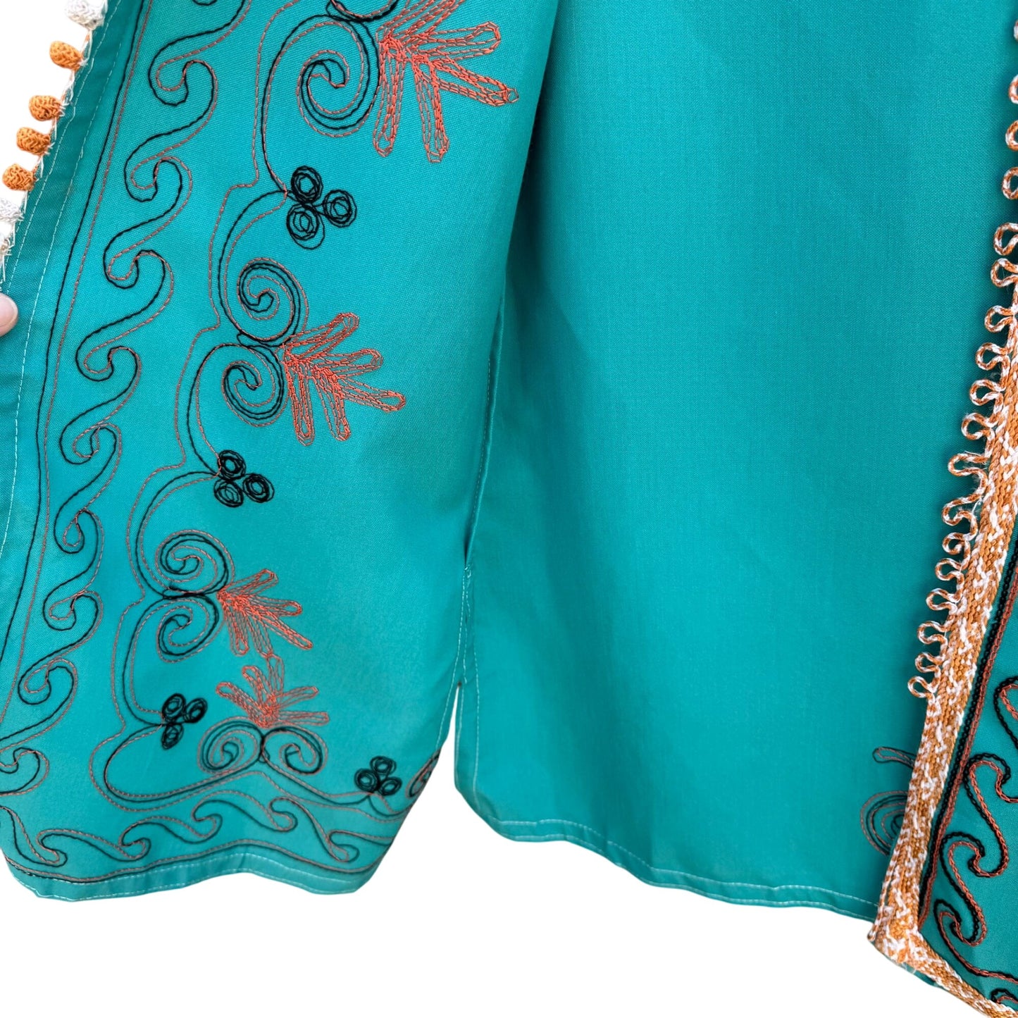 Handcrafted Vintage Womens Teal Embroidered 3/4 Sleeve Side Slit Full Button Top