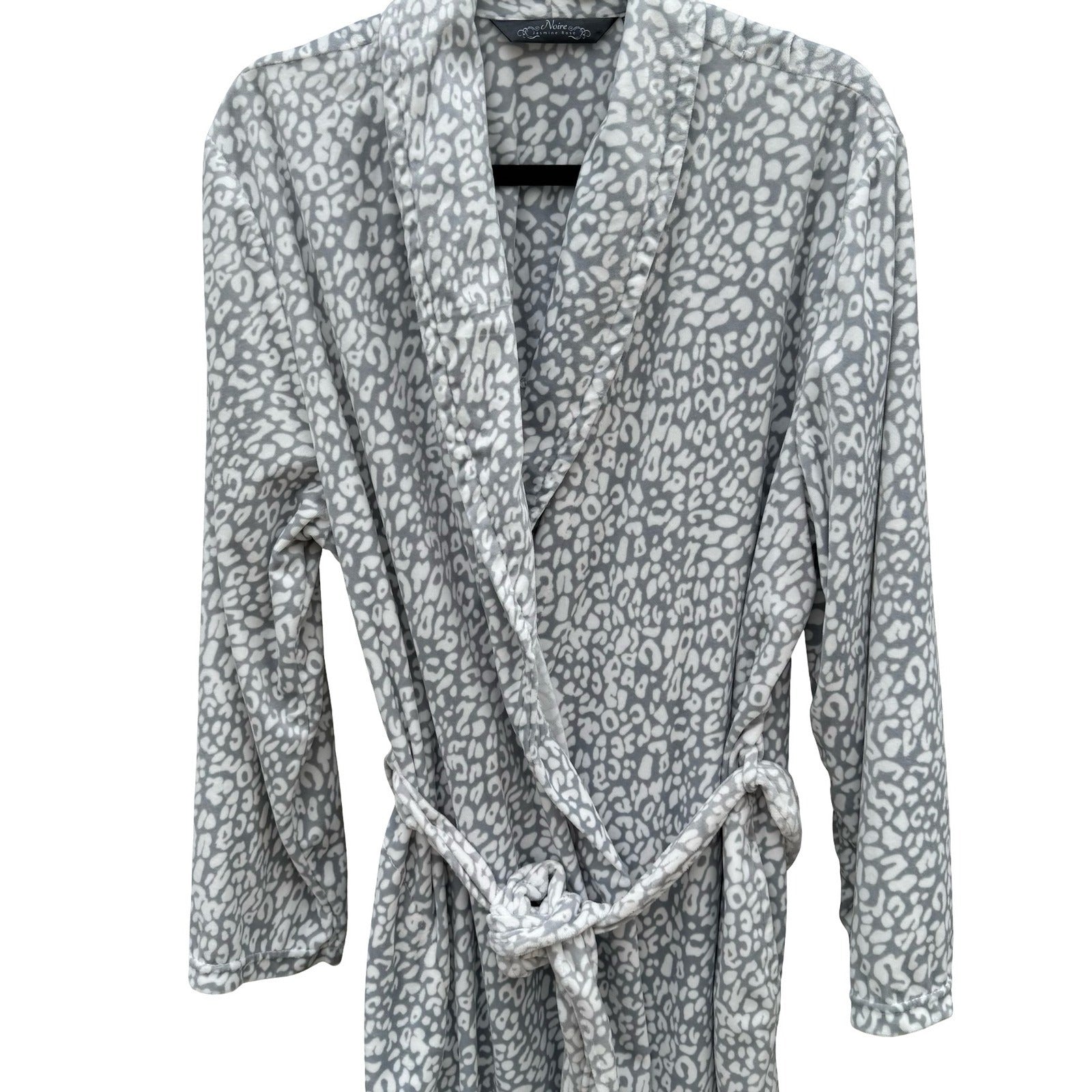 Noire Jasmine Rose Grey White Leopard Print Fleece Robe XL 727003 Shawl Collar
