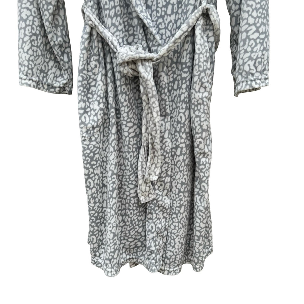 Noire Jasmine Rose Grey White Leopard Print Fleece Robe XL 727003 Shawl Collar