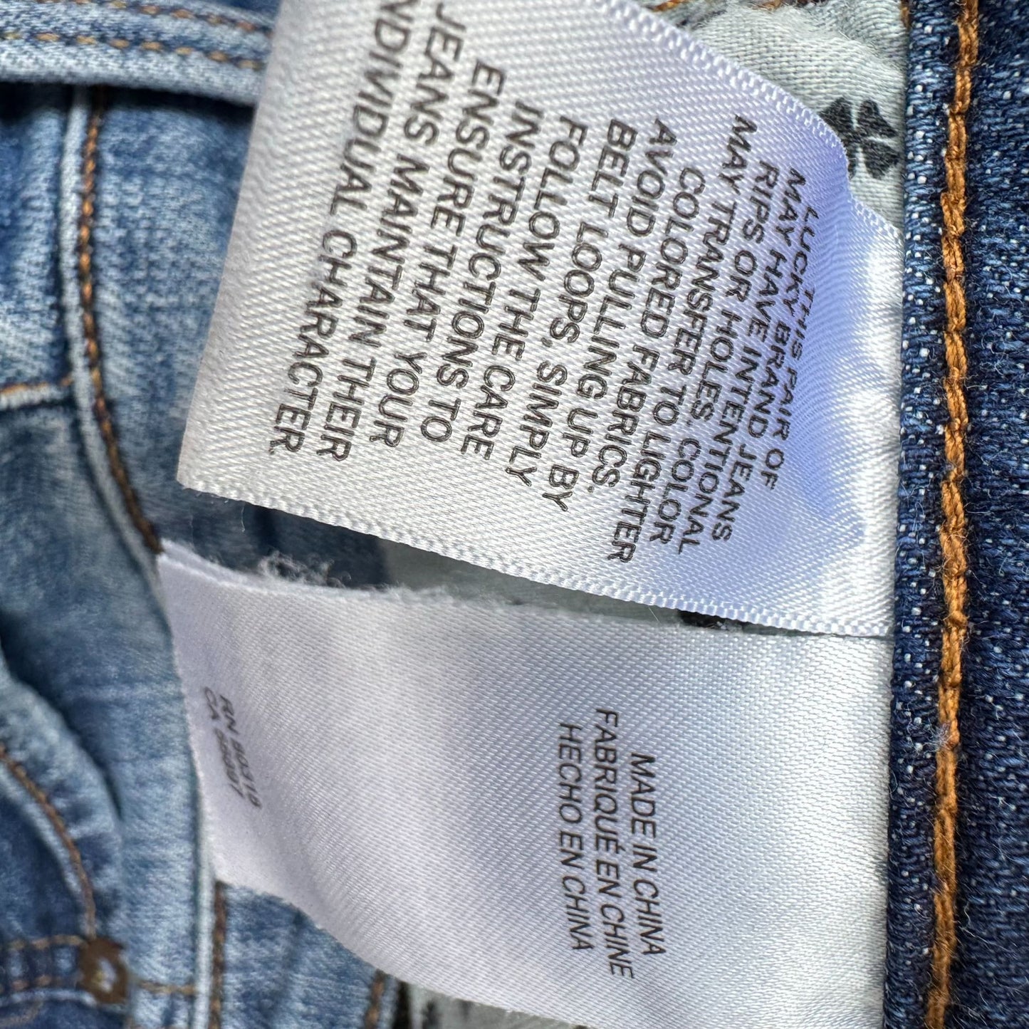 Lucky Brand Classic Fit Denim Straight Leg Jeans Vintage Wash 90s Retro 35x29