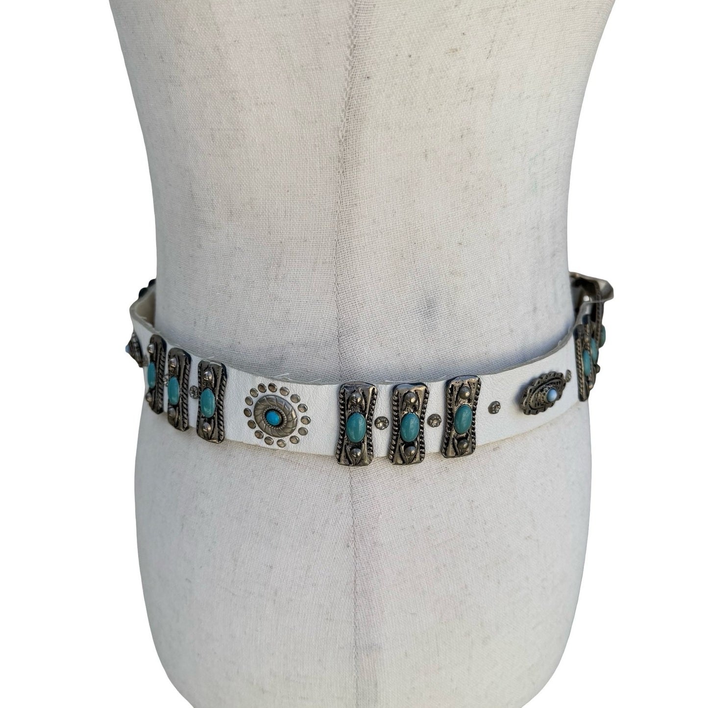 Lily Farouche Munich White Leather Western Belt Turquoise Silver Studded Concho