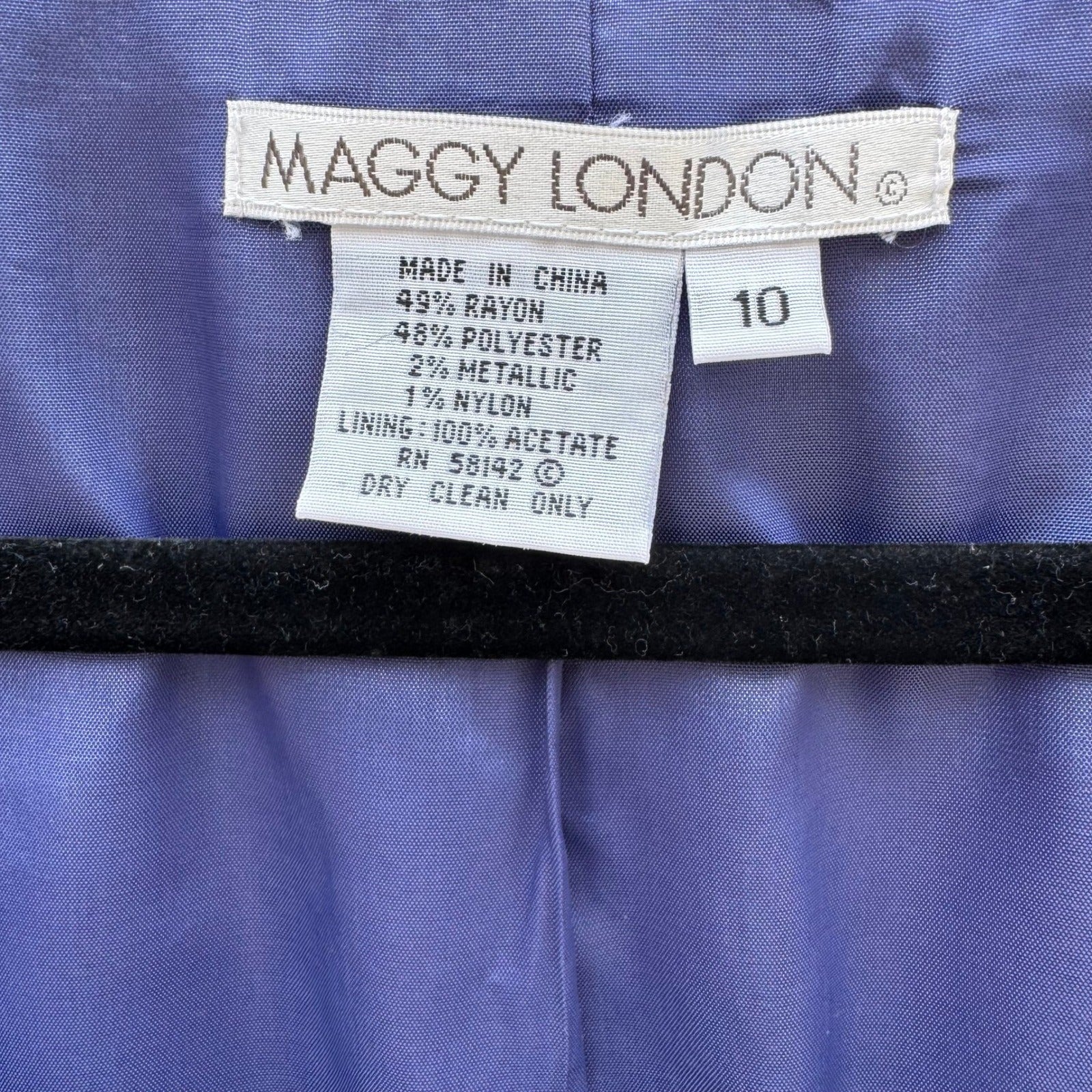 Maggy London Womens Blue Paisley Jacquard 2 Piece Skirt Suit Set Size 10 Vintage
