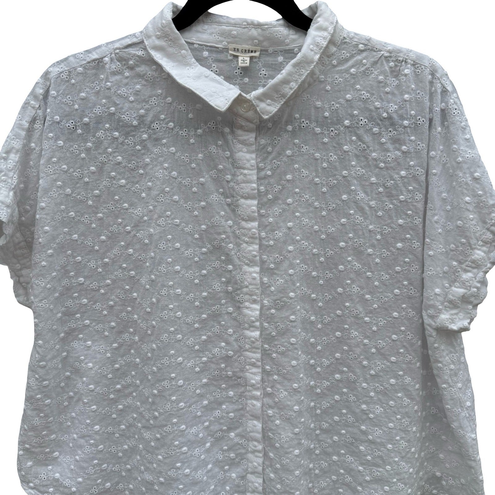 En Creme White Eyelet Button Down Shirt Floral Embroidery Cottage Blouse L Boho