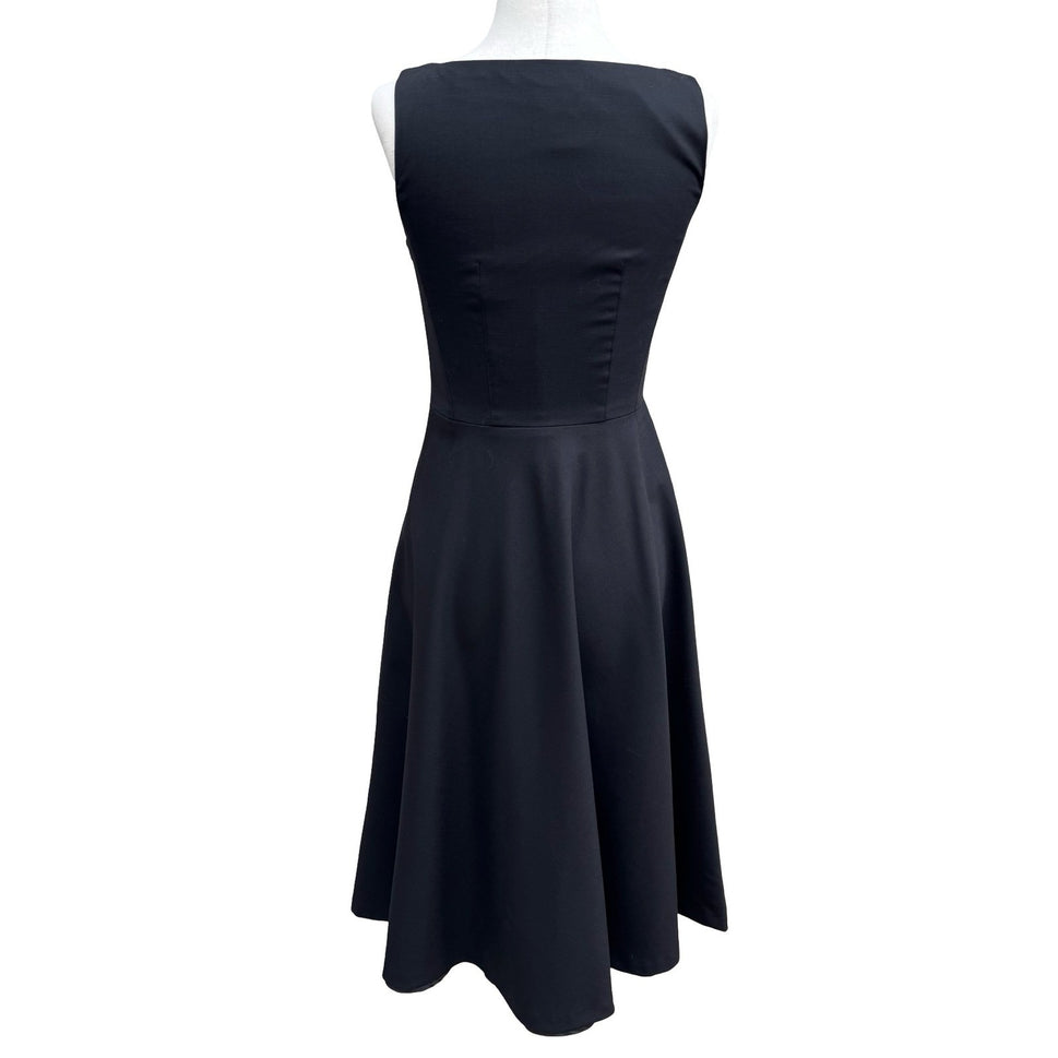 Banana Republic Minimalist Wool Blend Old Money Fit Flare Boat Neck Dress LBD 0