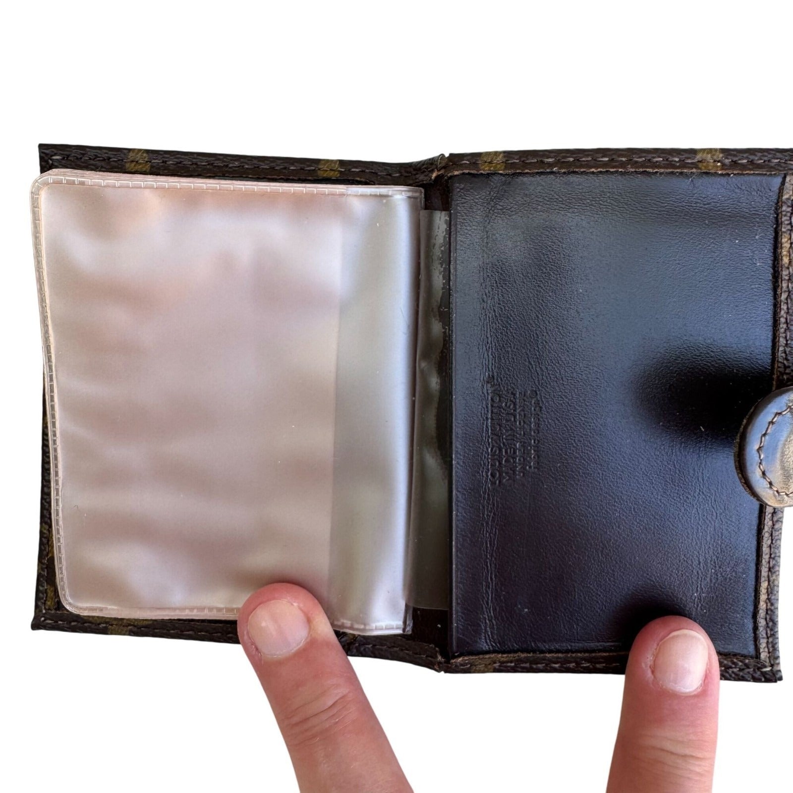 Louis Vuitton Monogram Canvas Vintage Card Holder Wallet Photo Album Snap Close