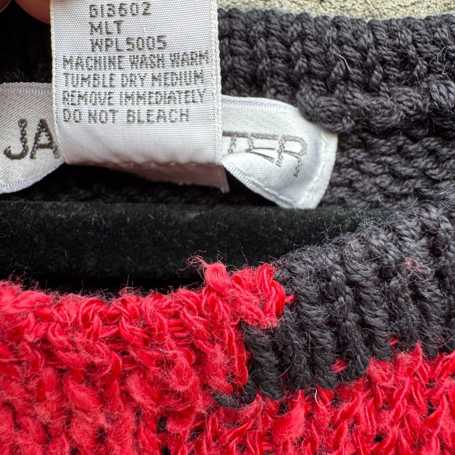 Jack Winter Vintage 80s Womens Floral Knit Black Red Cap Sleeve Crop Sweater S