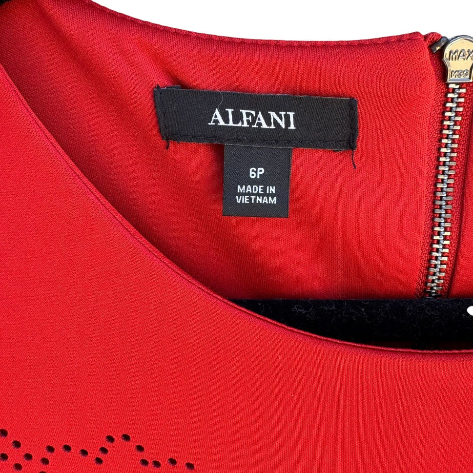 Alfani Red Bell Sleeve Scoop Neck Floral Cutouts Knee-Length Shift Dress 6P