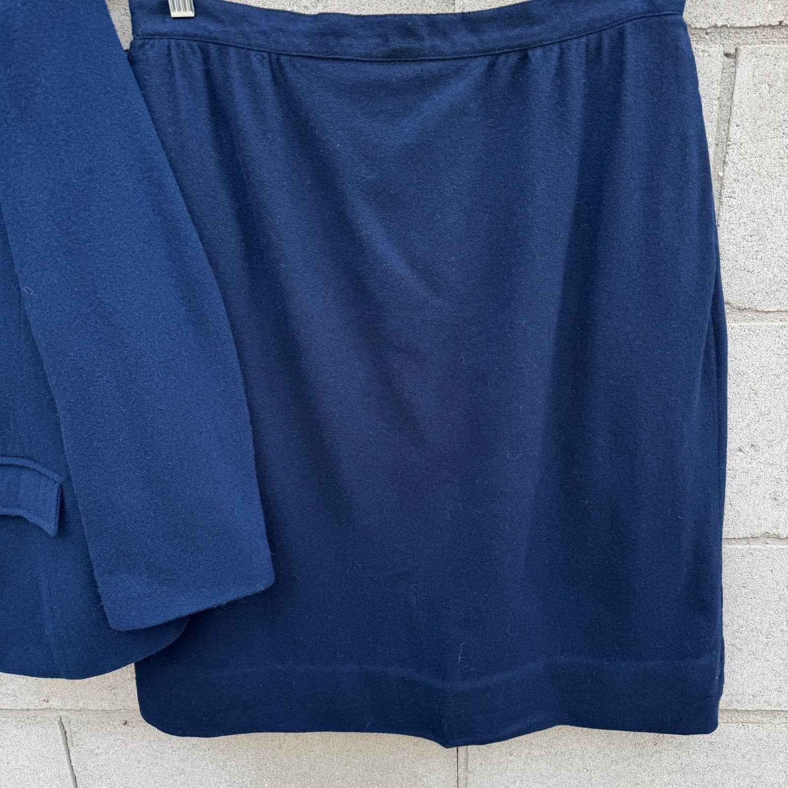 Harris & Frank Vintage70s Navy Blue 100% Pure Wool Skirt Suit Set Womens 13/14