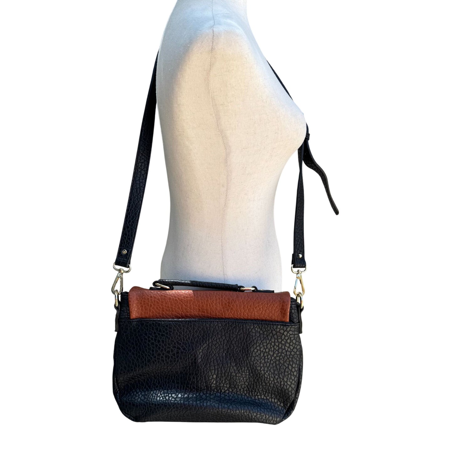 Sharif Black Brown Textured Leather Crossbody Shoulder Bag Wristlet Handbag New