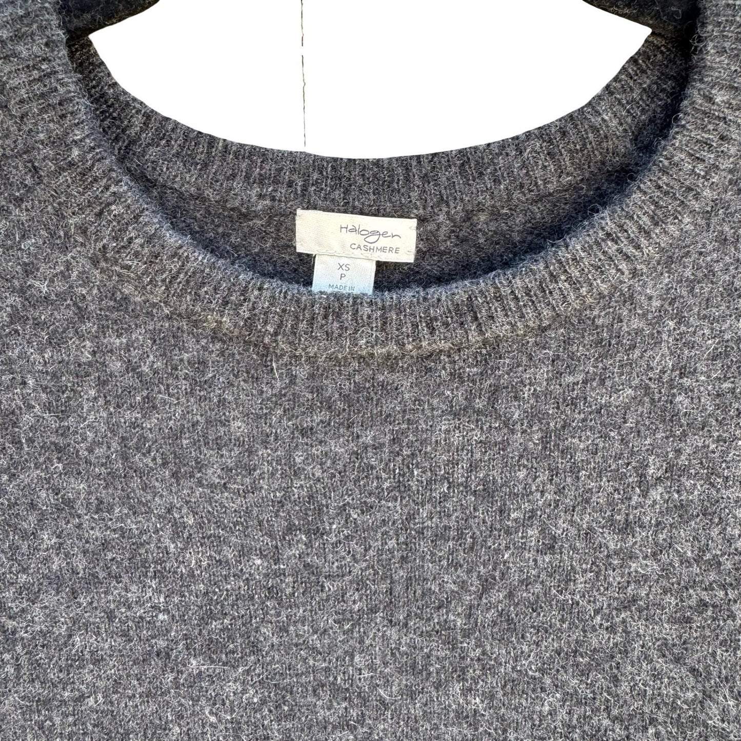 Halogen Cashmere Quiet Luxury Minimalist Preppy Sweater Soft Cozy Gray Womens XS