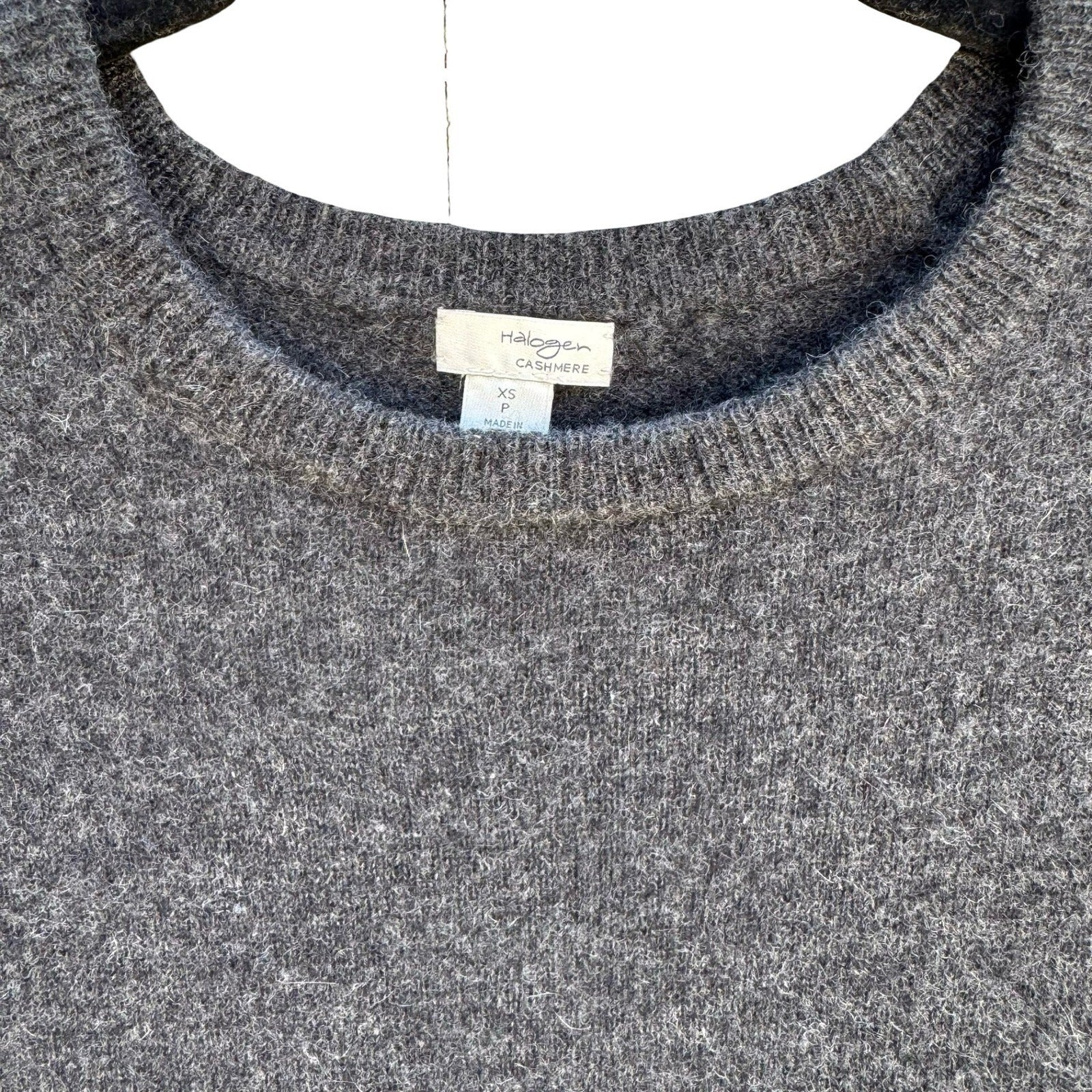 Halogen Cashmere Quiet Luxury Minimalist Preppy Sweater Soft Cozy Gray Womens XS