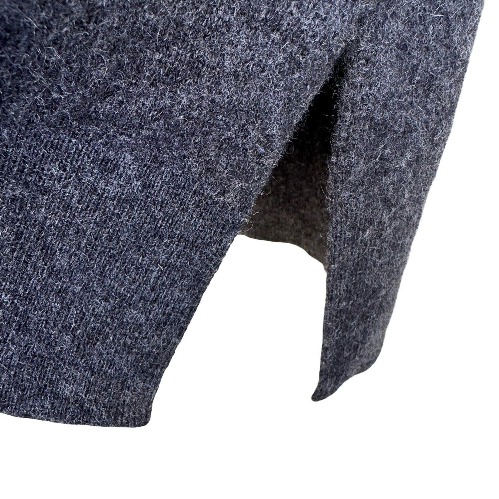 Halogen Cashmere Quiet Luxury Minimalist Preppy Sweater Soft Cozy Gray Womens XS