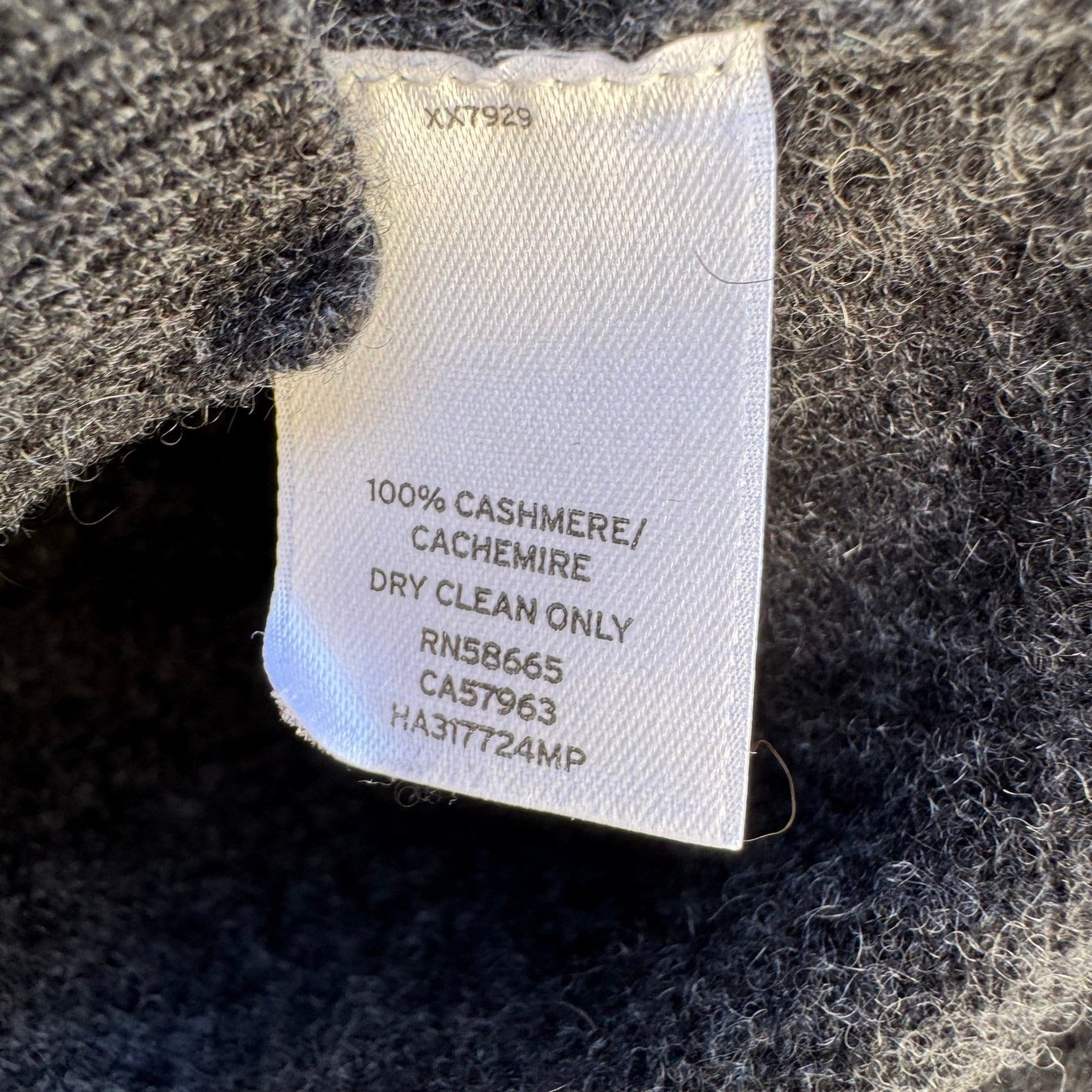Halogen Cashmere Quiet Luxury Minimalist Preppy Sweater Soft Cozy Gray Womens XS