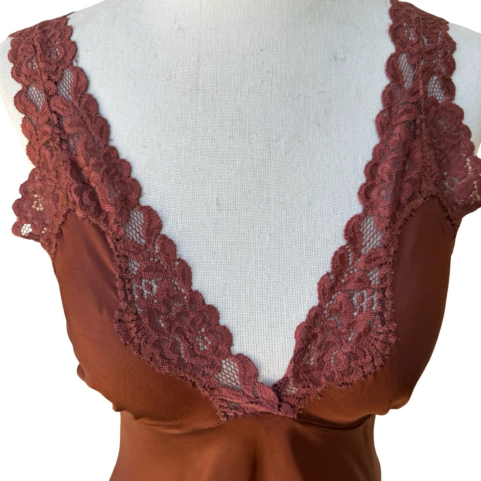 Twenty One Y2K Coquette Fairycore 100% Silk Lace Trim Tie Camisole Top Brown S