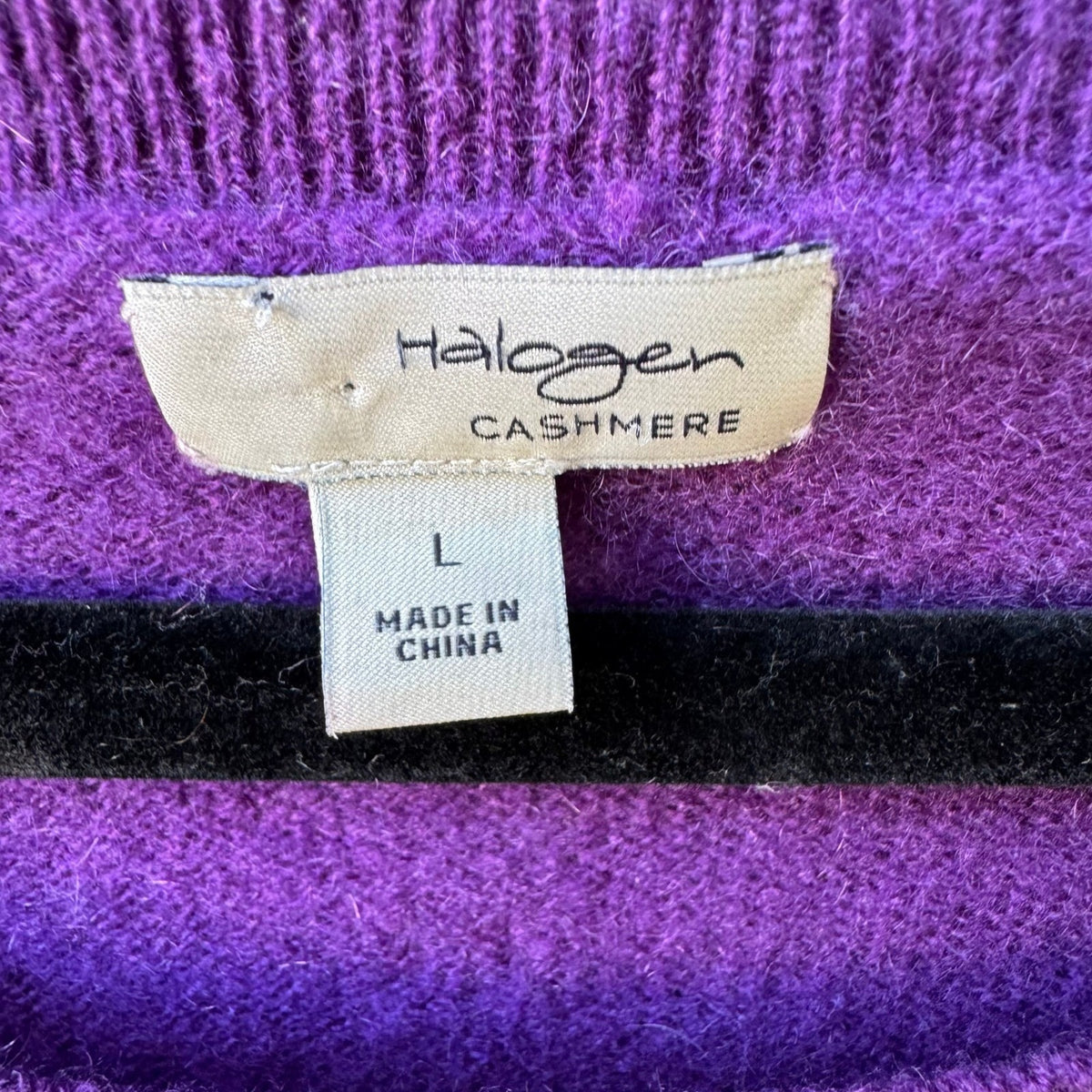 Halogen Cashmere Quiet Luxury Old Money Minimalist Preppy Cozy Sweater Purple M