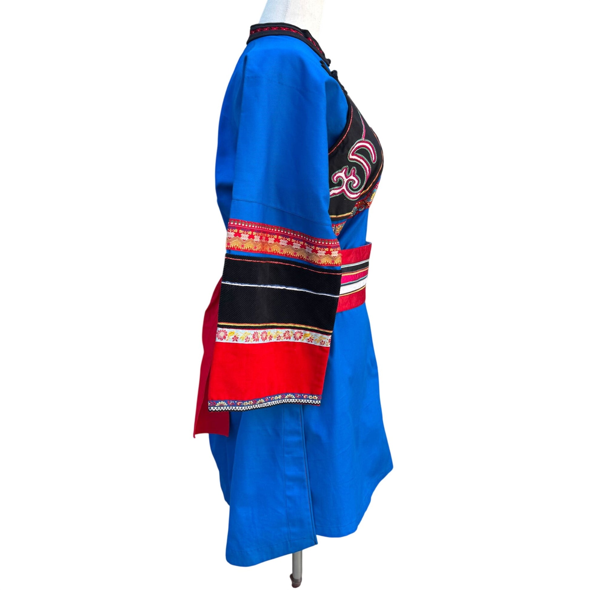 Mongolian Deel Traditional Robe Tunic Blue Red Caftan Embroidery Waist Tie Sash