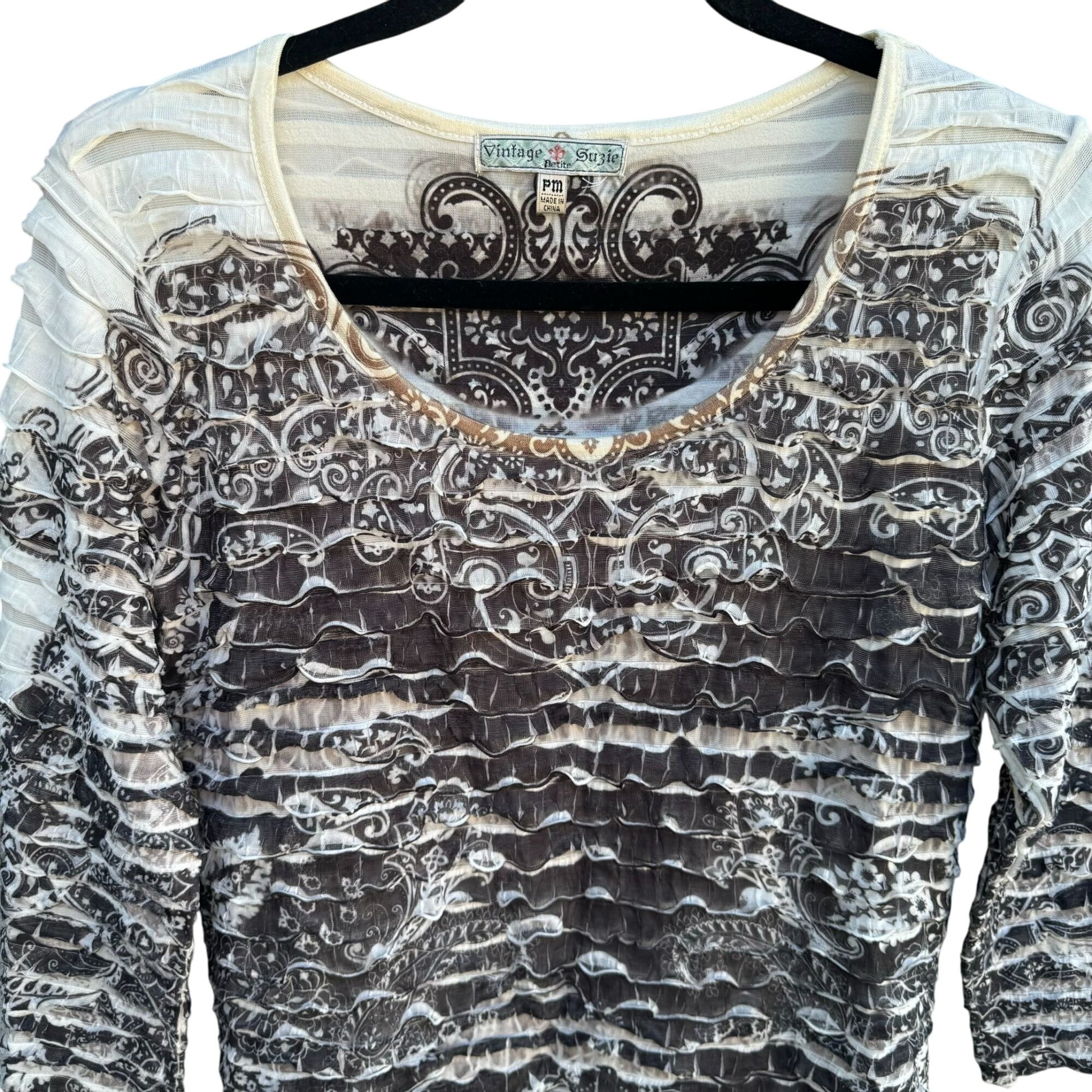 Vintage Suzie Petite Womens Black White Paisley Ruffle Textured Long Sleeve Top