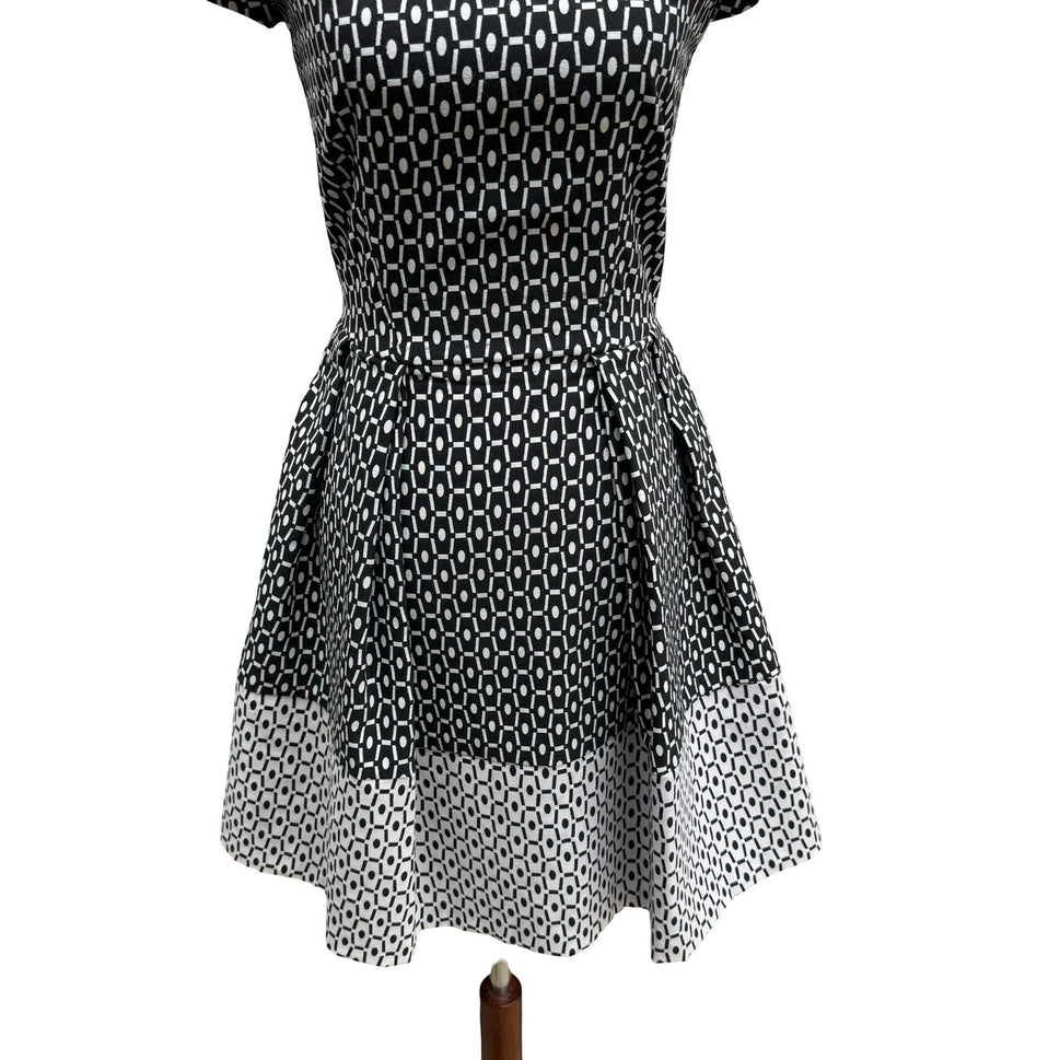 Closet London Mod Preppy Geometric Print Fit Flare Party Cocktail Dress V-Back 8