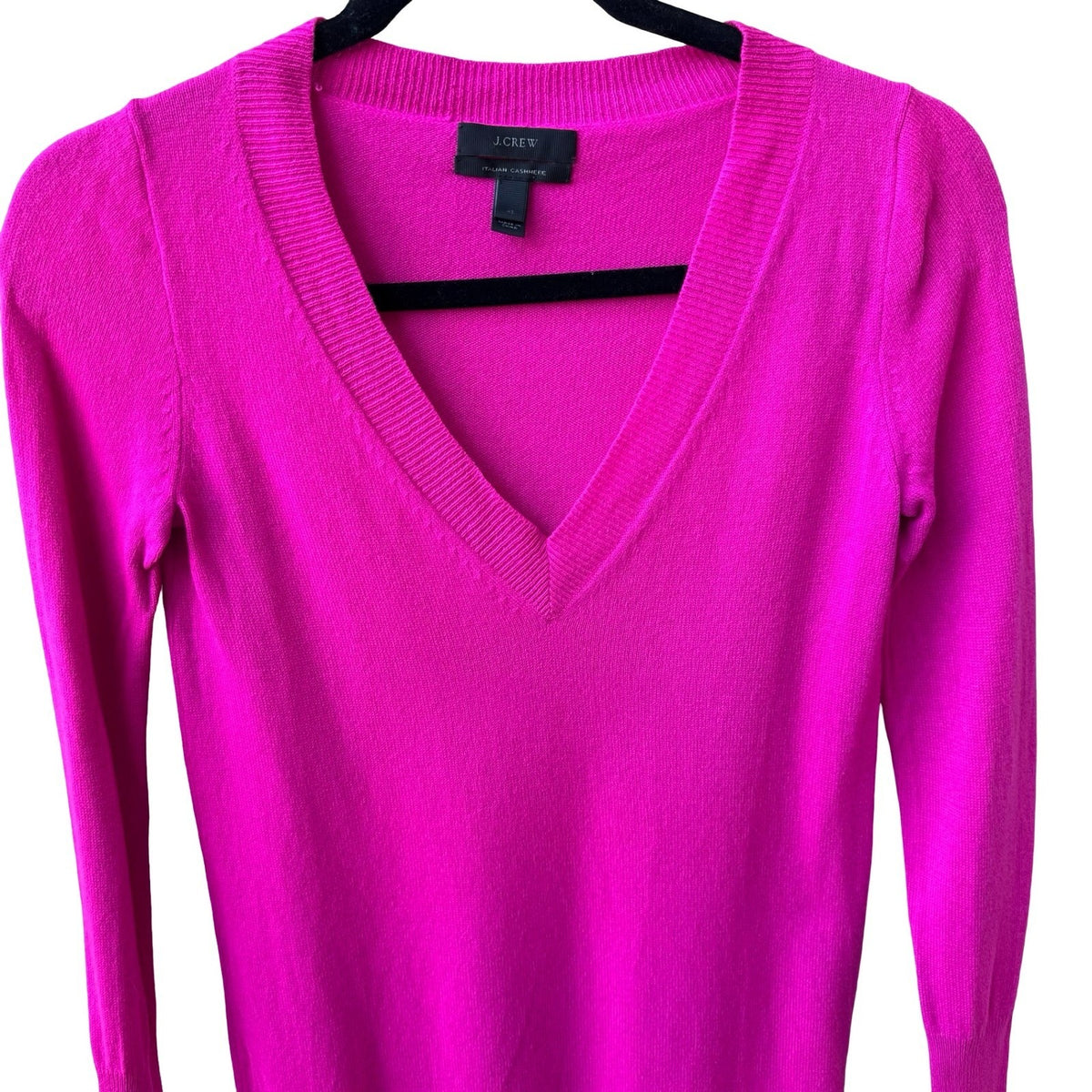 J Crew Italian Cashmere Quiet Luxury Preppy Barbiecore V-Neck Sweater Pink XS