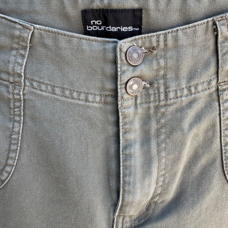 No Boundaries Vintage Y2K Womens Junior Olive Low Risk Bootcut Flare Pants 13