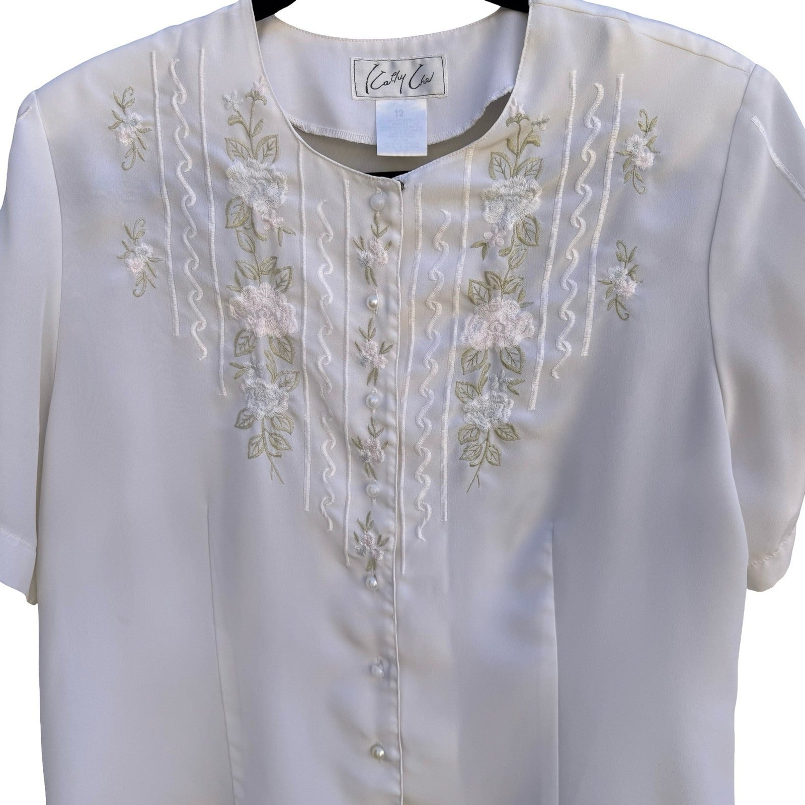 Kathy Che Womens White Floral Embroidered Pearl Button Blouse Vintage Size 12