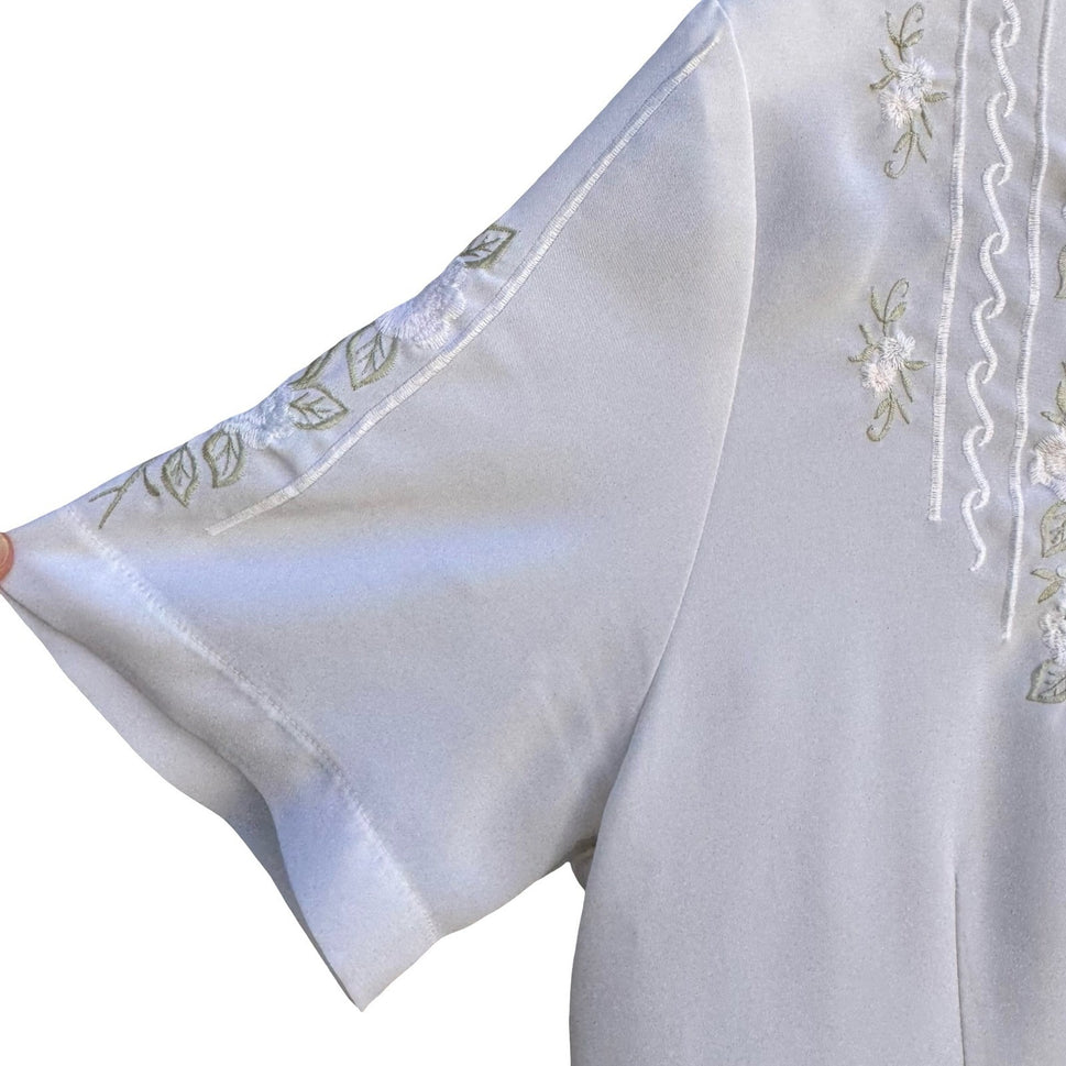 Kathy Che Womens White Floral Embroidered Pearl Button Blouse Vintage Size 12