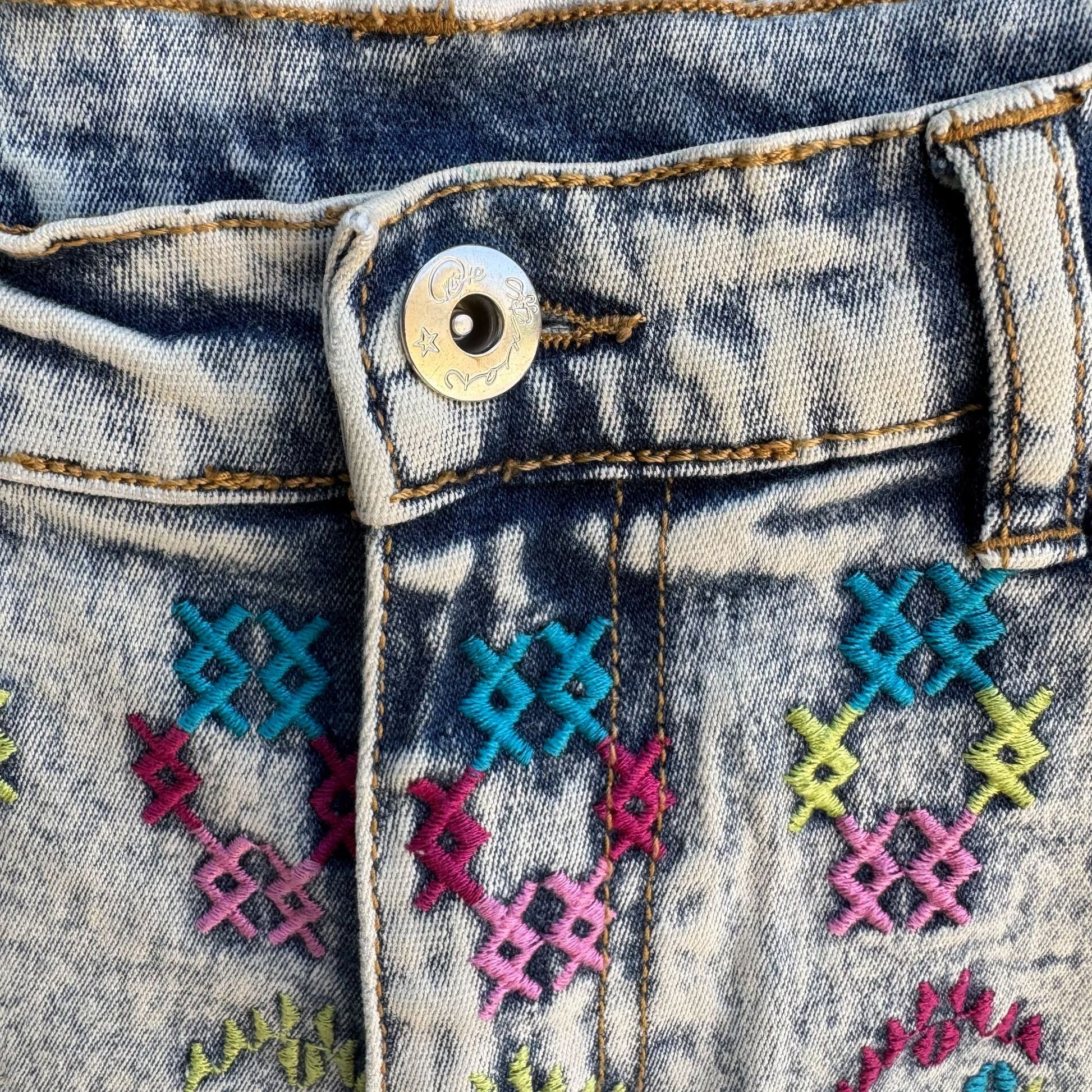 Dg2 By Diane Gilman Womens Embroidered Acid Wash Stretch Denim Cutoff Shorts 8