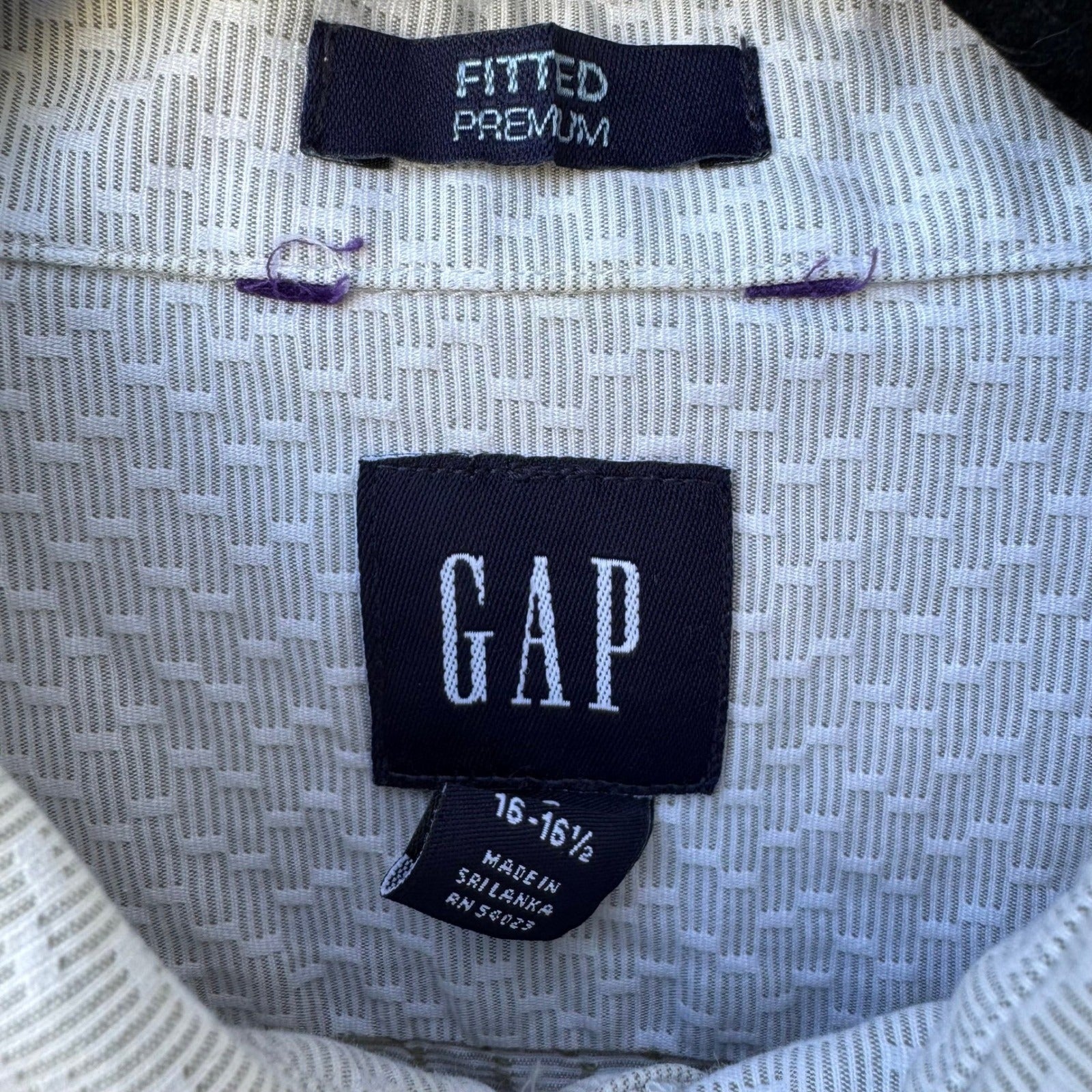 GAP Fitted Premium Mens Long Sleeve Button Down Shirt Blue Geometric 16-16.5 L