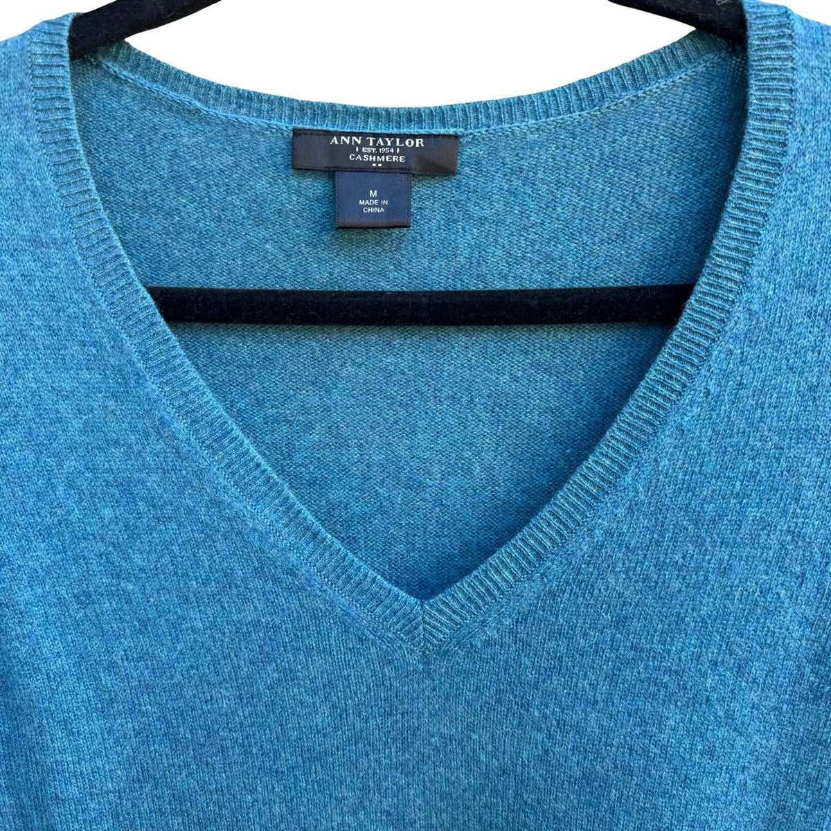 Ann Taylor Upcycled Cashmere V-Neck Sweater Visible Mending Patch Sweater Teal M