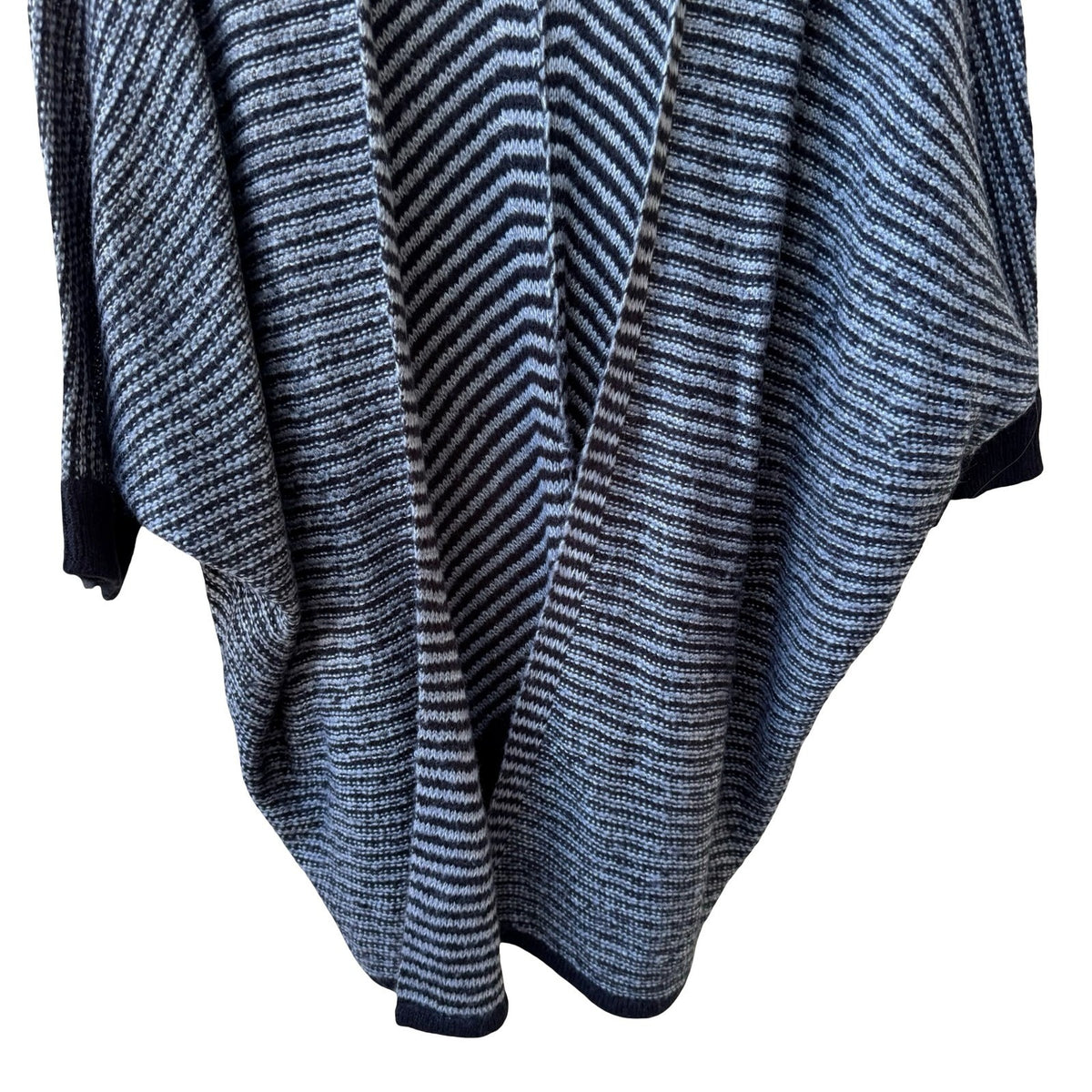 Pink Rose Dark Academia Minimalist Striped Chevron Batwing Open Front Cardigan L