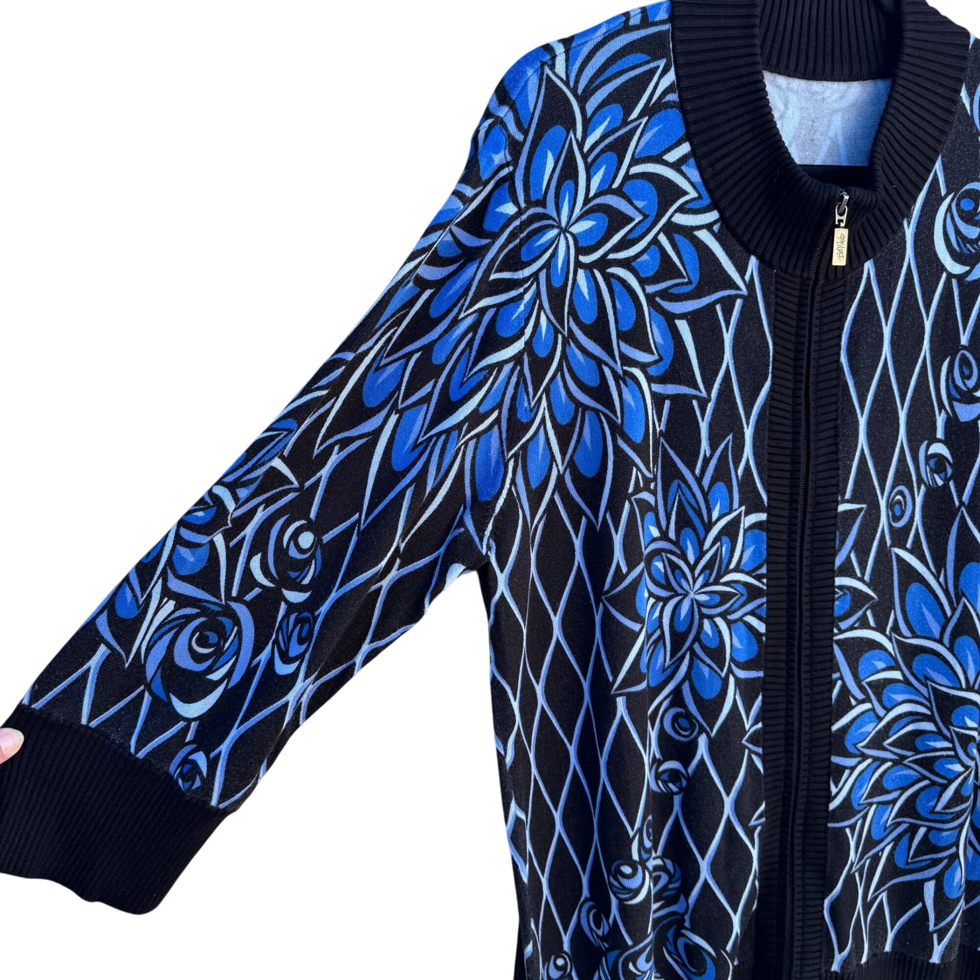Bob Mackie Vintage Womens Floral Black/Blue Knit 3/4 Sleeve Cardigan Sweater M