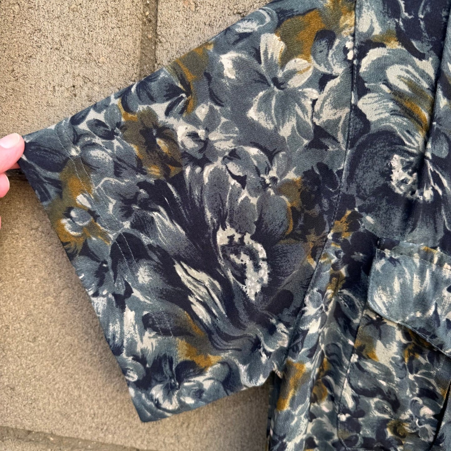 Jones New York Vintage 90s 2 Piece Set Floral Shirt Pleated Skirt Blue Grey 6P