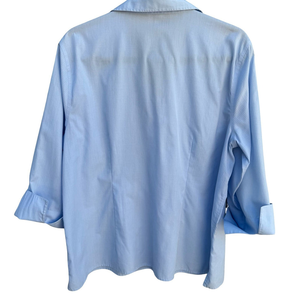 Lands End Womens 16 Light Blue Herringbone Stripe 3/4 Sleeve Button Down Shirt