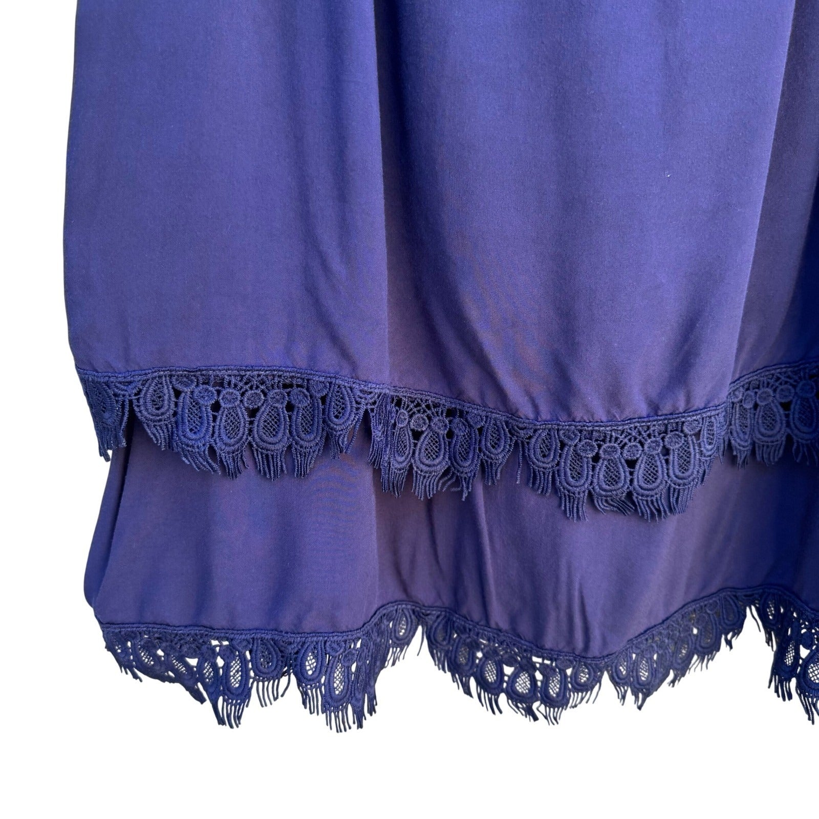 Sheryl Crow Navy Blue Crochet Lace Layered Hem Sleeveless Tank Top Womens Small