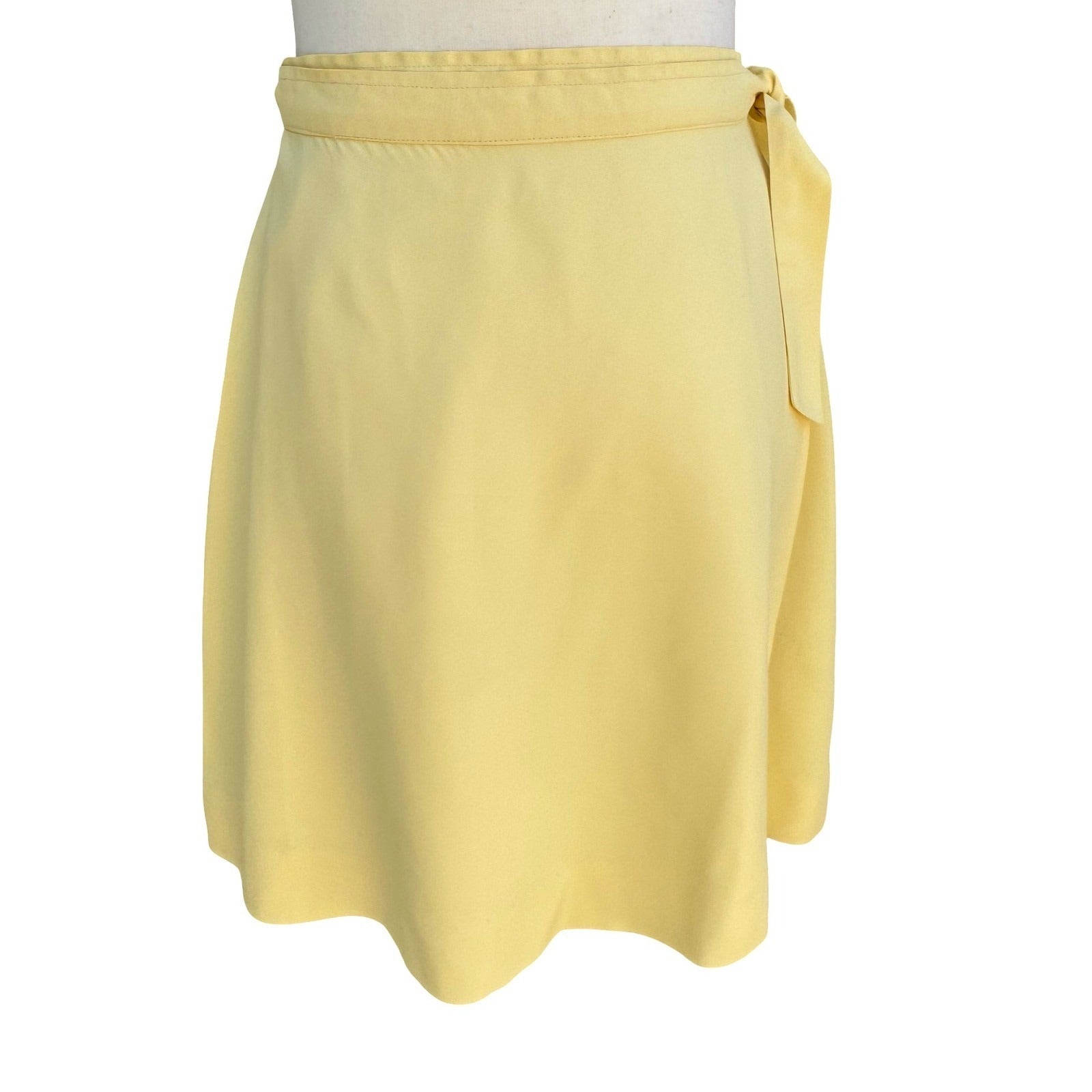 I Magnin Vintage 70s Pastel Yellow Mod Wrap Mini Skirt Side Tie A-Line Retro