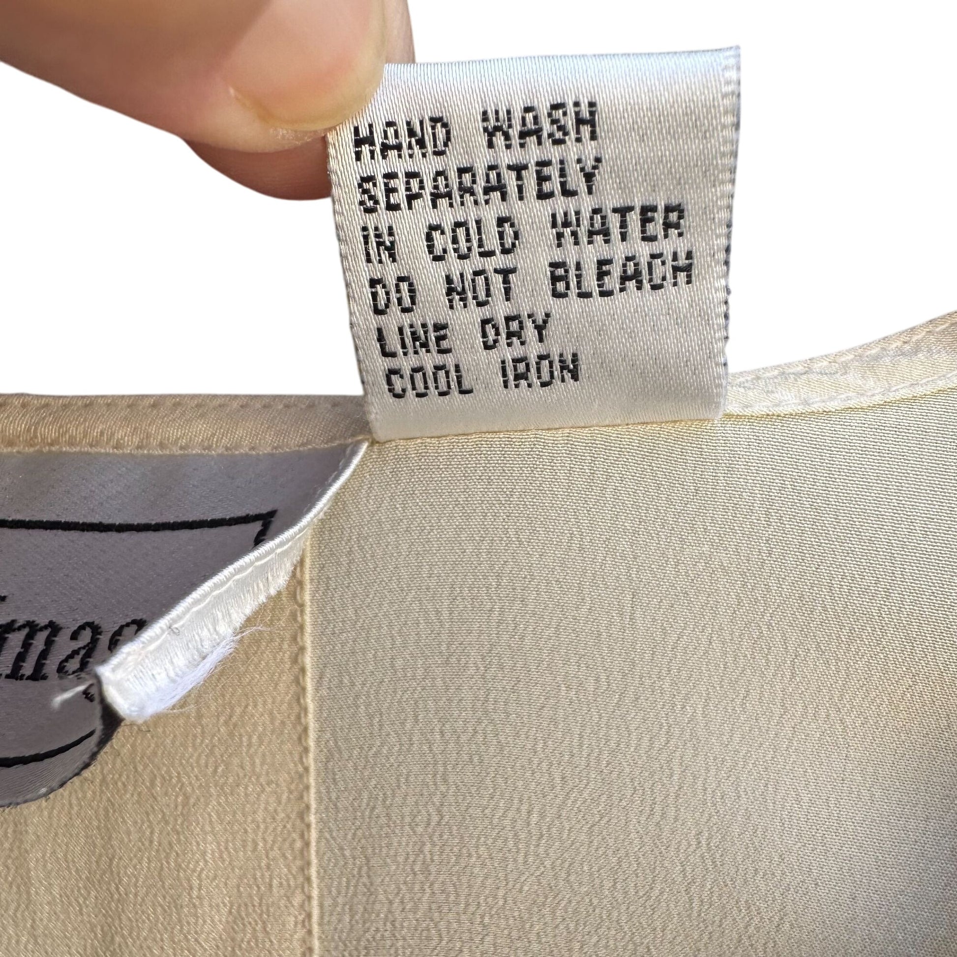 Fitting Image Vintage Womens Ivory 100% Silk Frog Closure Tunic Blouse Top 20