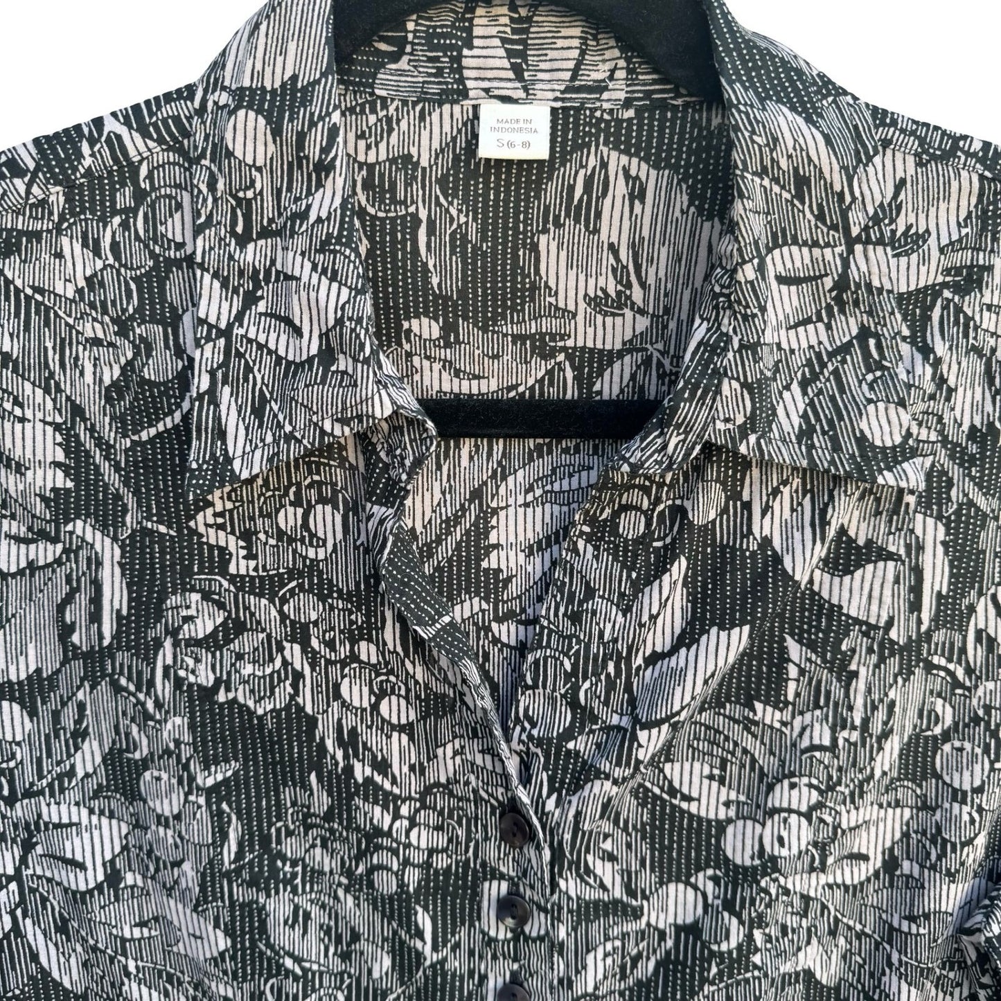 Coldwater Creek Womens S Black White Floral Cotton Button Down Shirt Minimalist