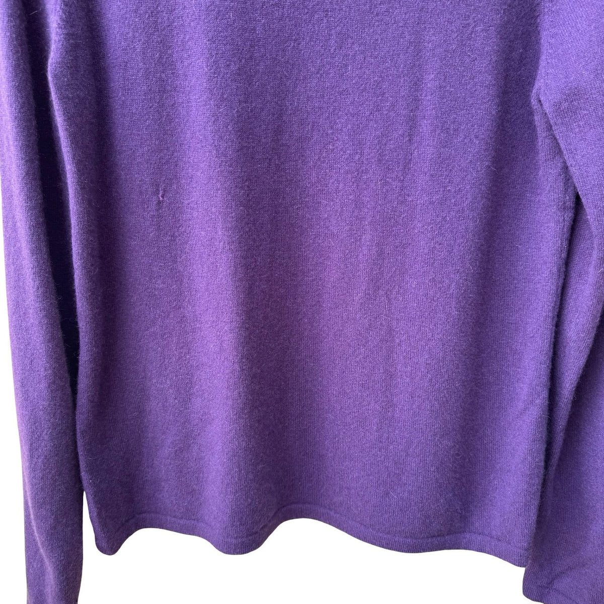 Marshall Fields Vintage Cashmere Quiet Luxury Preppy Minimalist Sweater Purple L