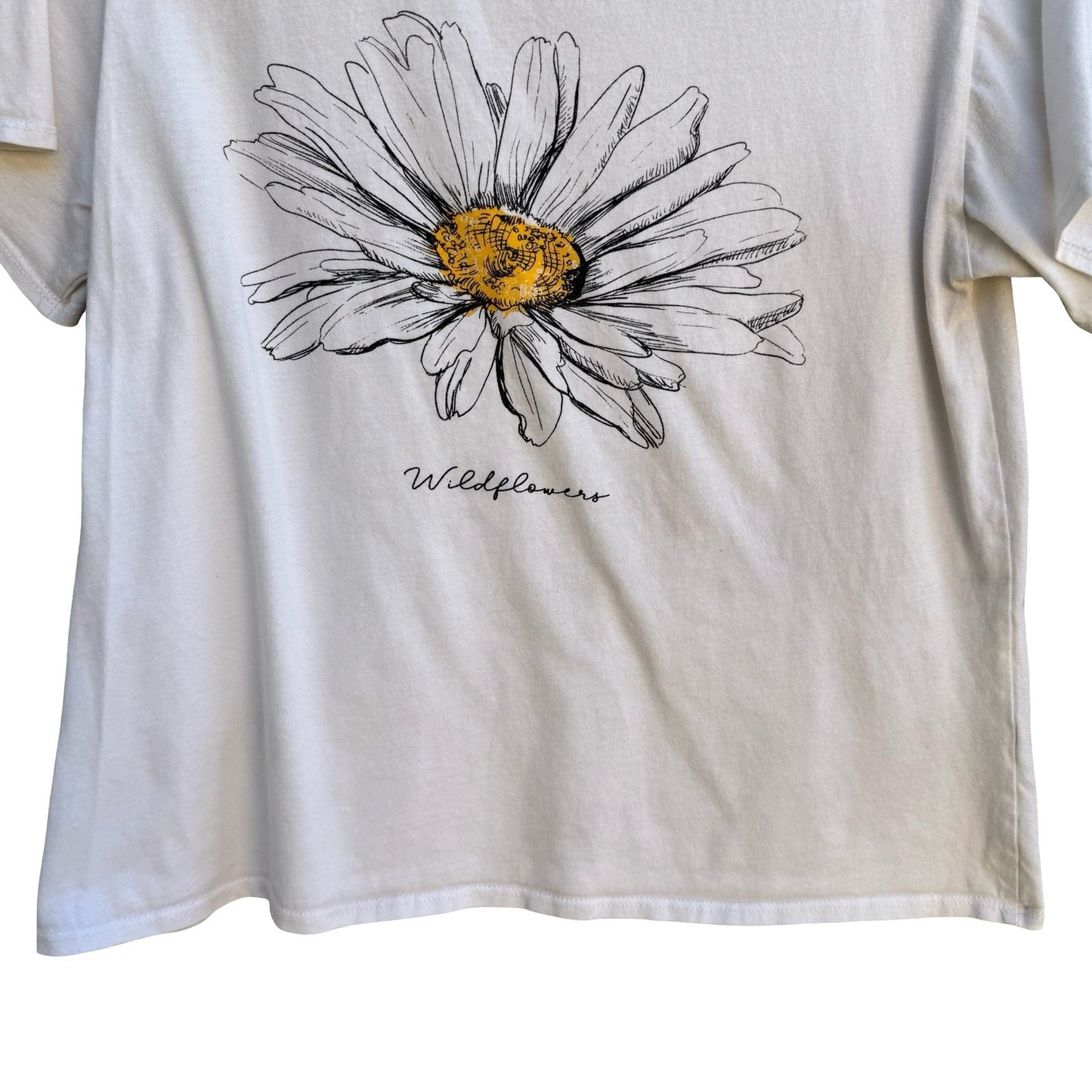 French Pastry Wildflowers Daisy Graphic Shirt Happiness Blooms Cottage White S