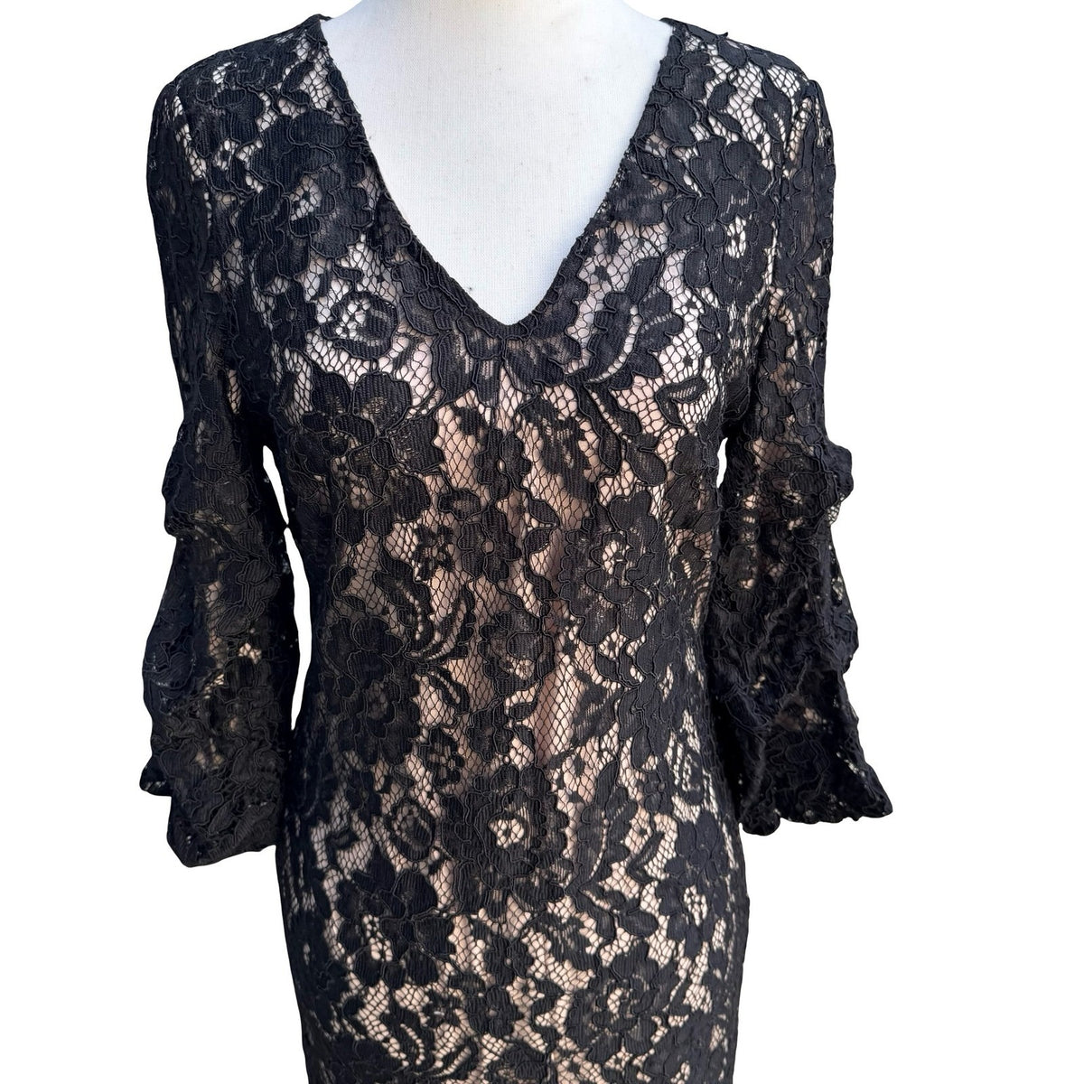 DKNY Coquette Romantic Floral Lace Ruffle Bell Sleeve Sheath Cocktail Dress 6