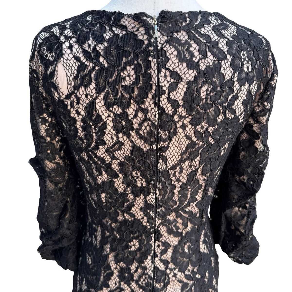 DKNY Coquette Romantic Floral Lace Ruffle Bell Sleeve Sheath Cocktail Dress 6