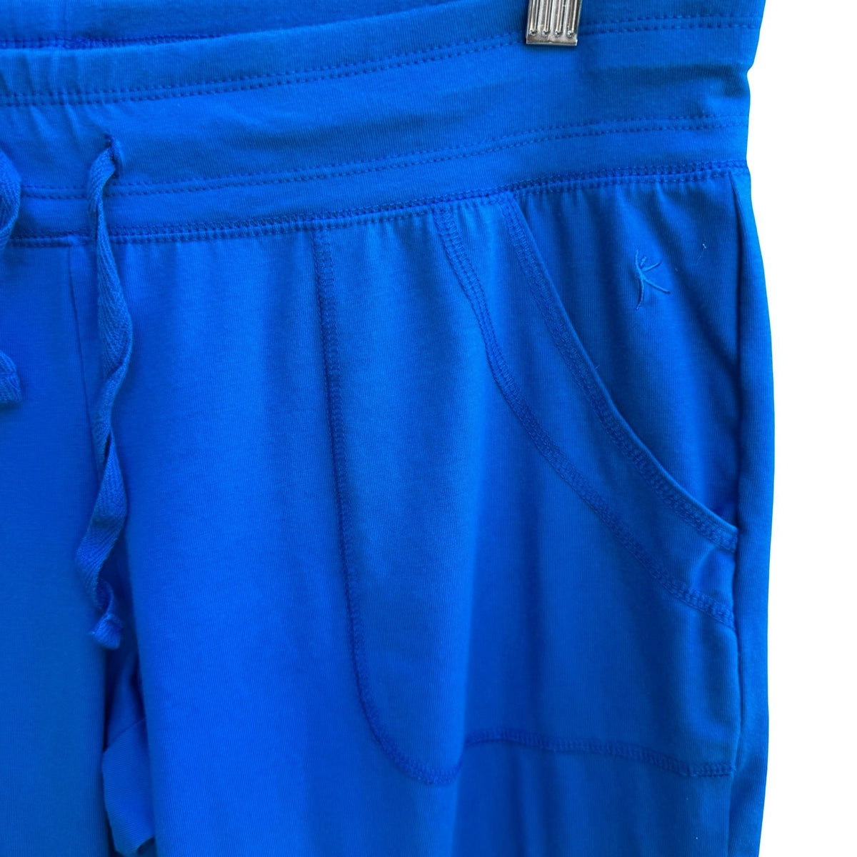 Danskin Now Athleisure Yoga Workout Loungewear Relaxed Fit Capri Pants Blue L