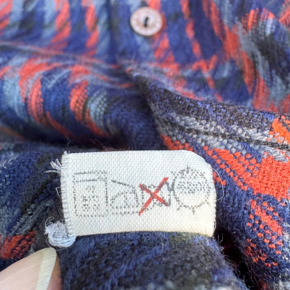 Hanjin Vintage Korean Plaid Button-Up Shirt Red Blue Long Sleeve Classic Retro M